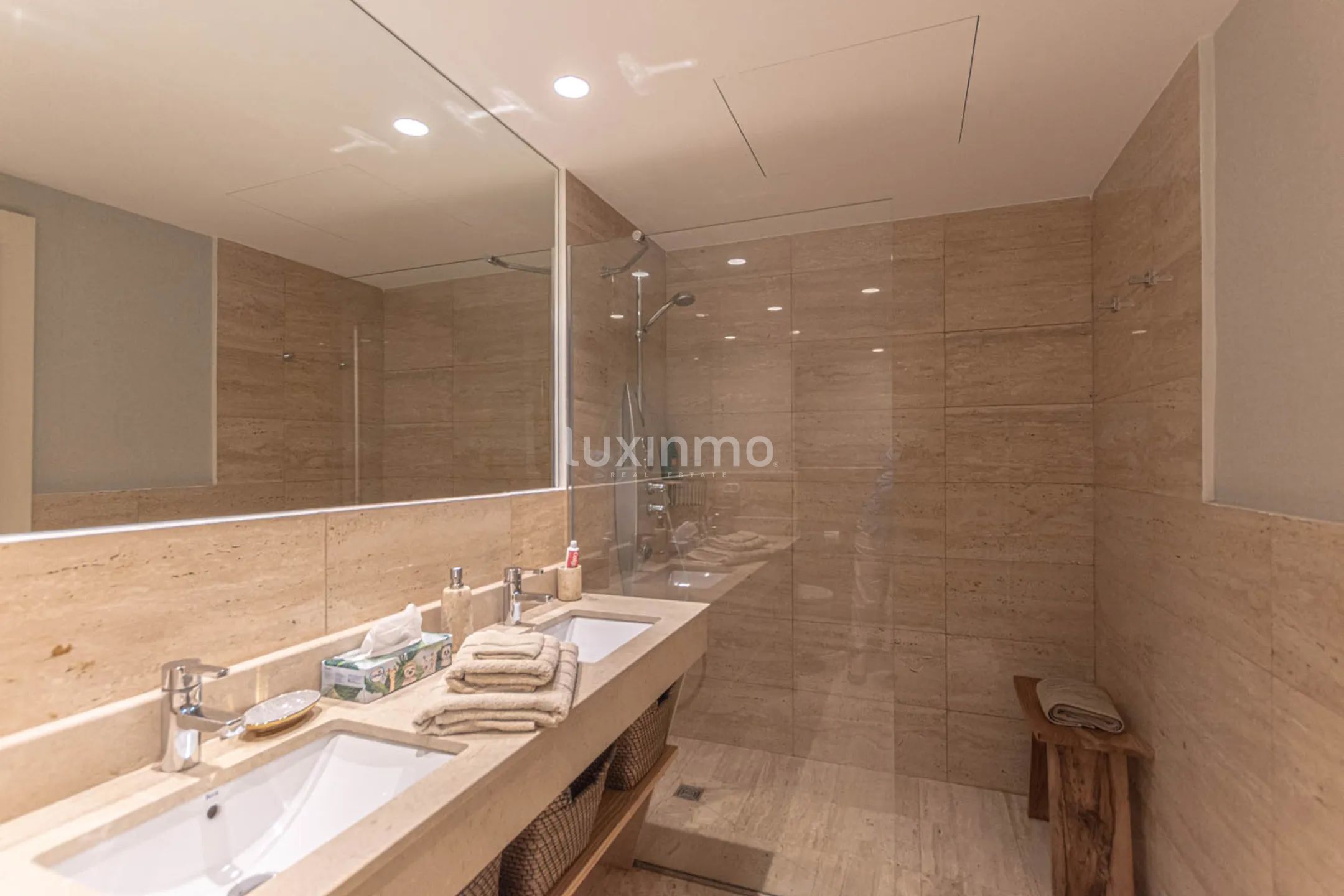 Leilighet med havutsikt til langtidsleie i Mascarat Beach — photo 18