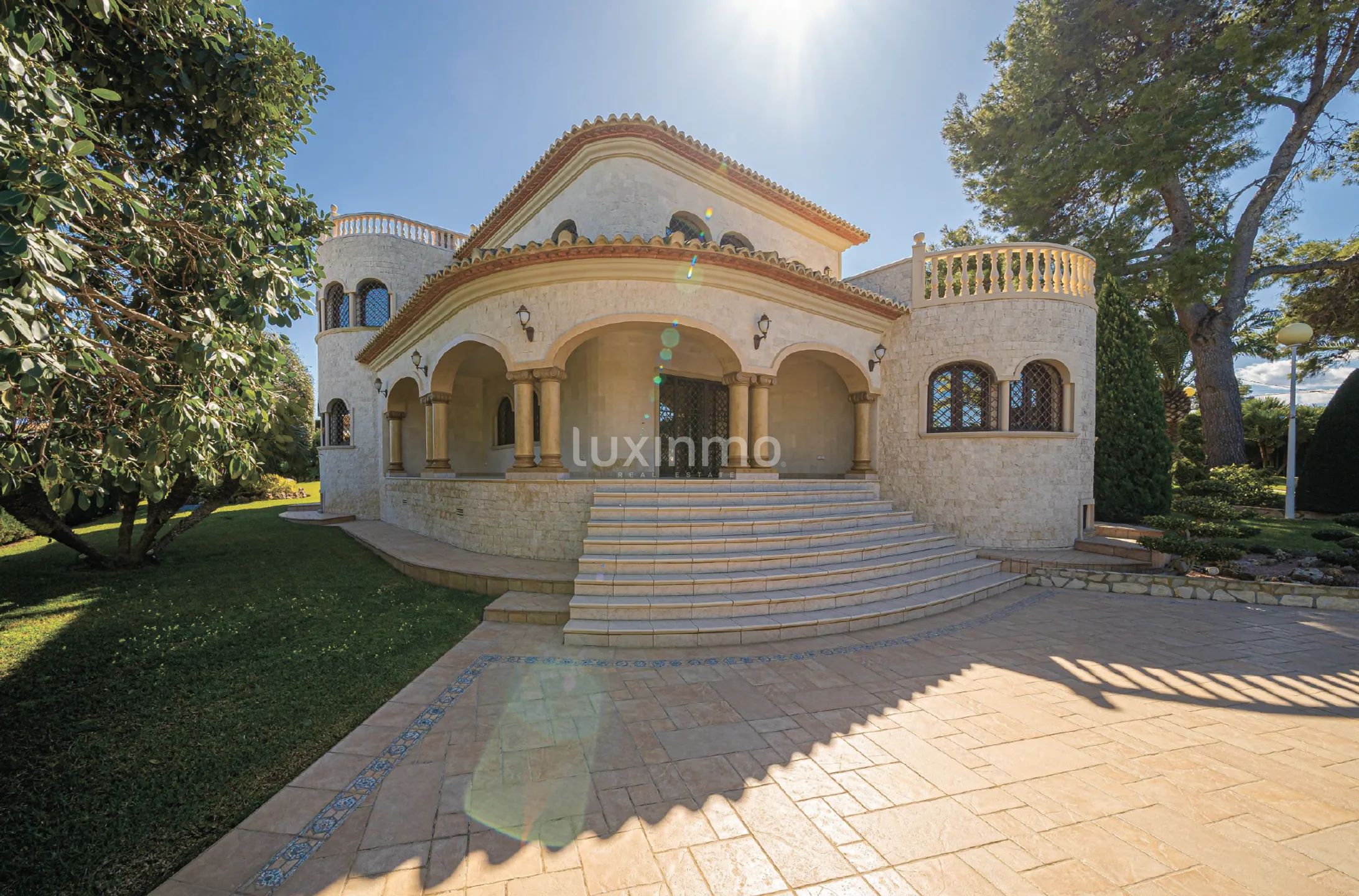 Villa spacieuse à vendre près du centre de Javea — photo 2