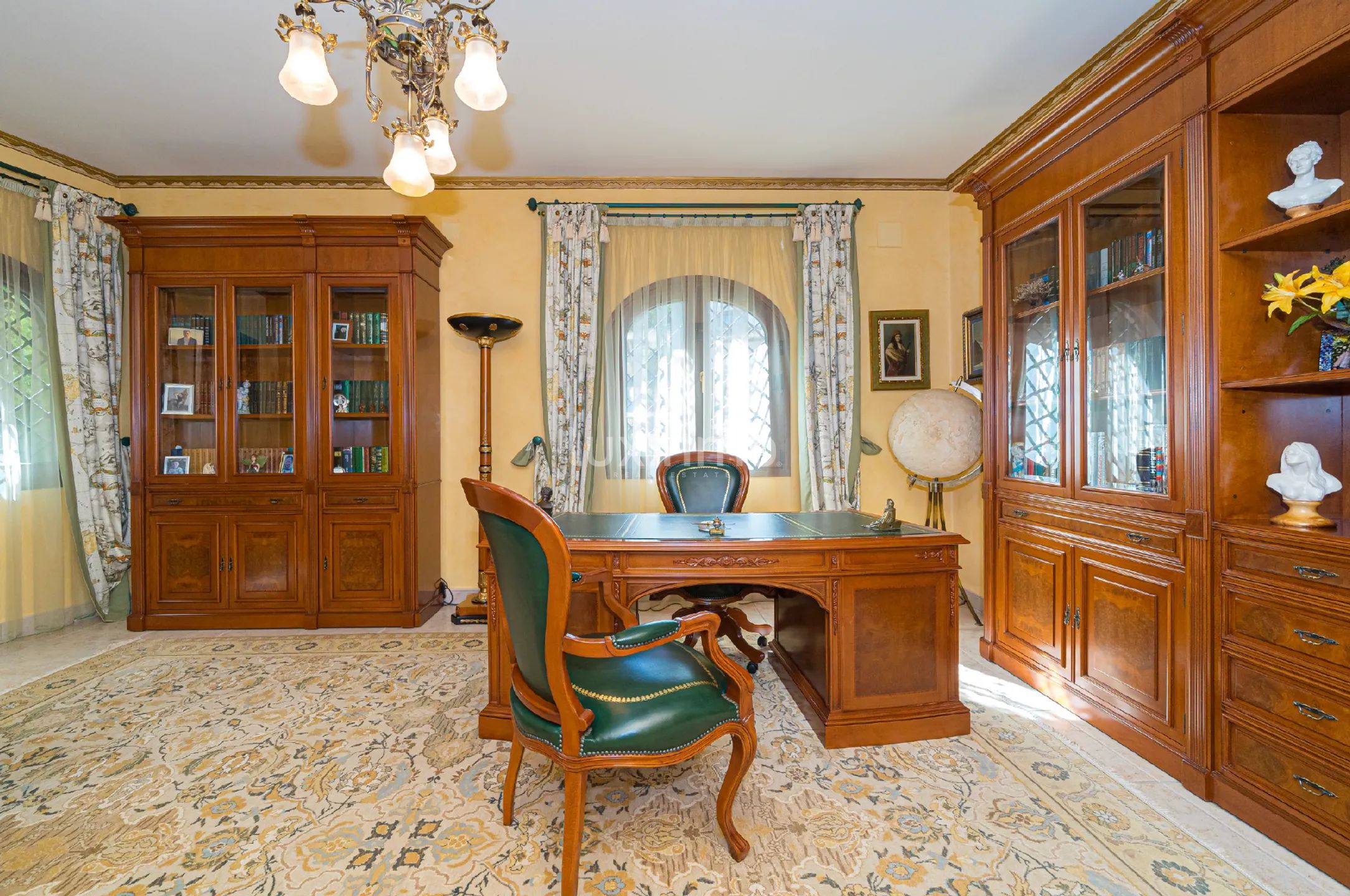 Przestronna willa na sprzedaż w pobliżu centrum Javea — photo 8