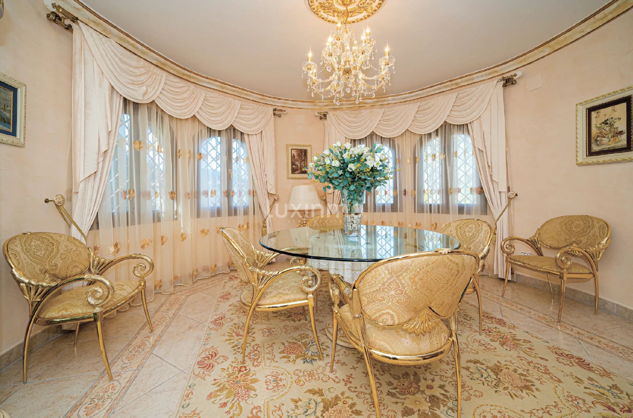 Przestronna willa na sprzedaż w pobliżu centrum Javea — photo 10