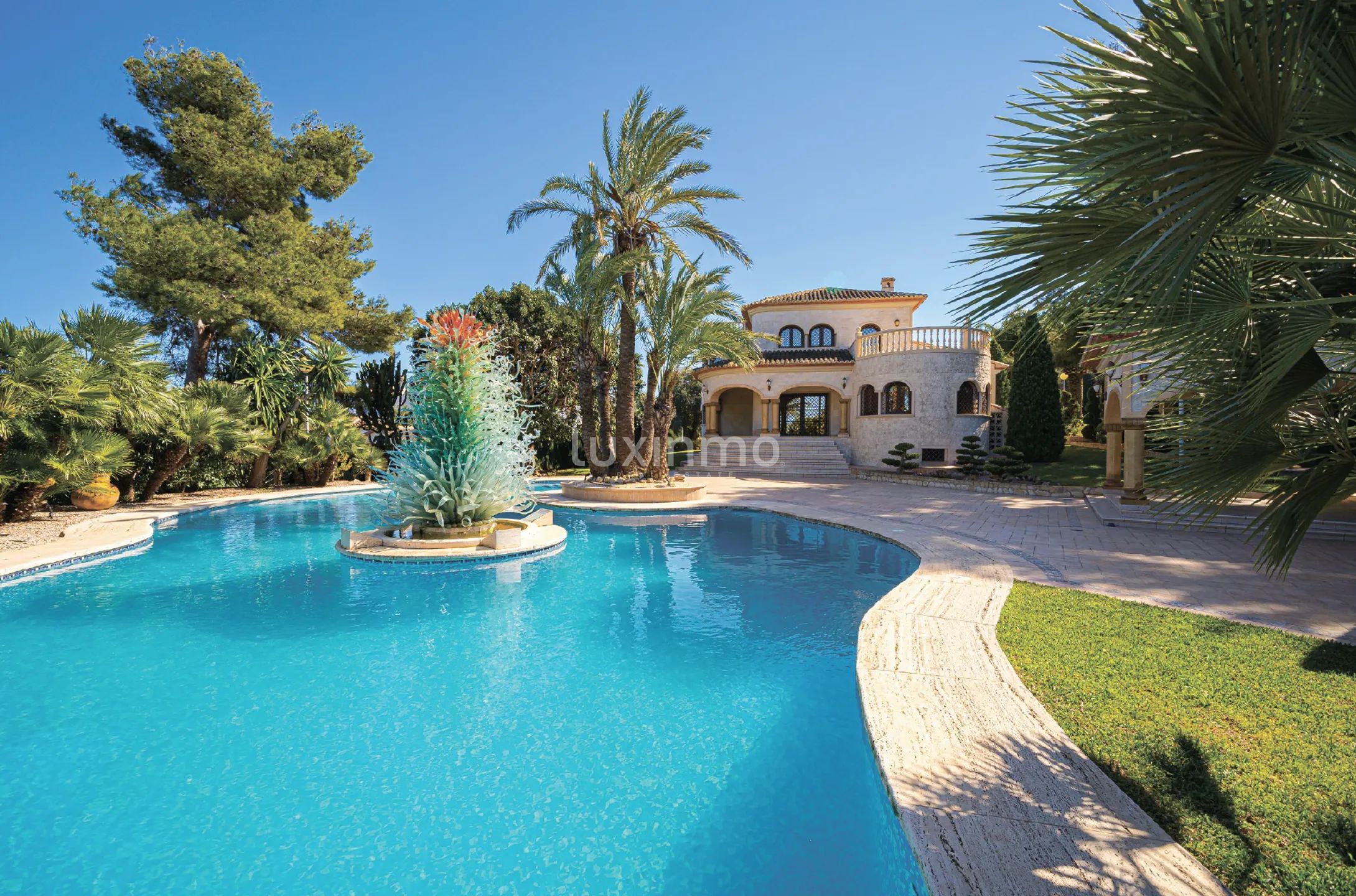 Villa spacieuse à vendre près du centre de Javea — photo 1