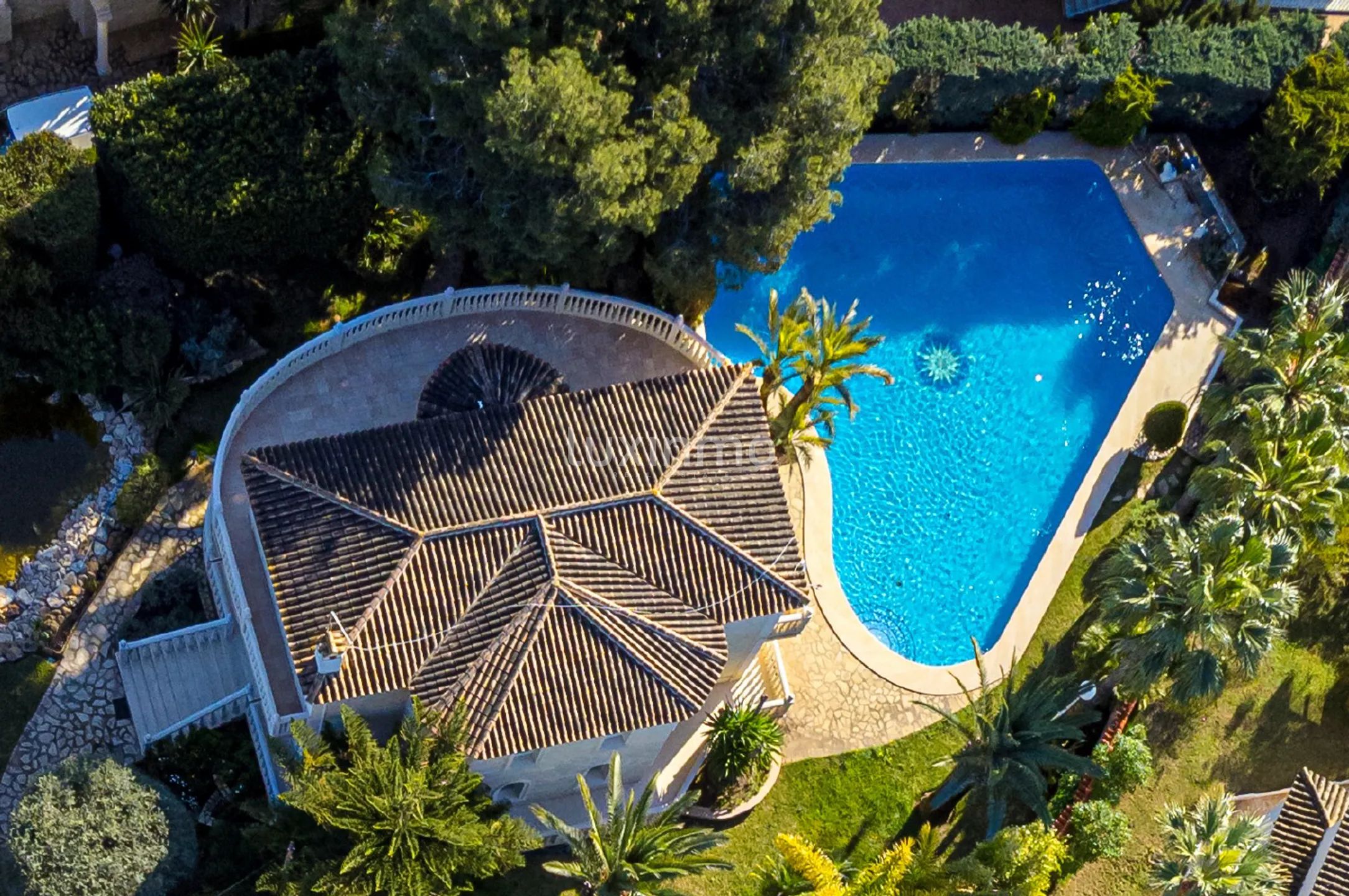 Villa med havsutsikt nära stranden i Javea — photo 14