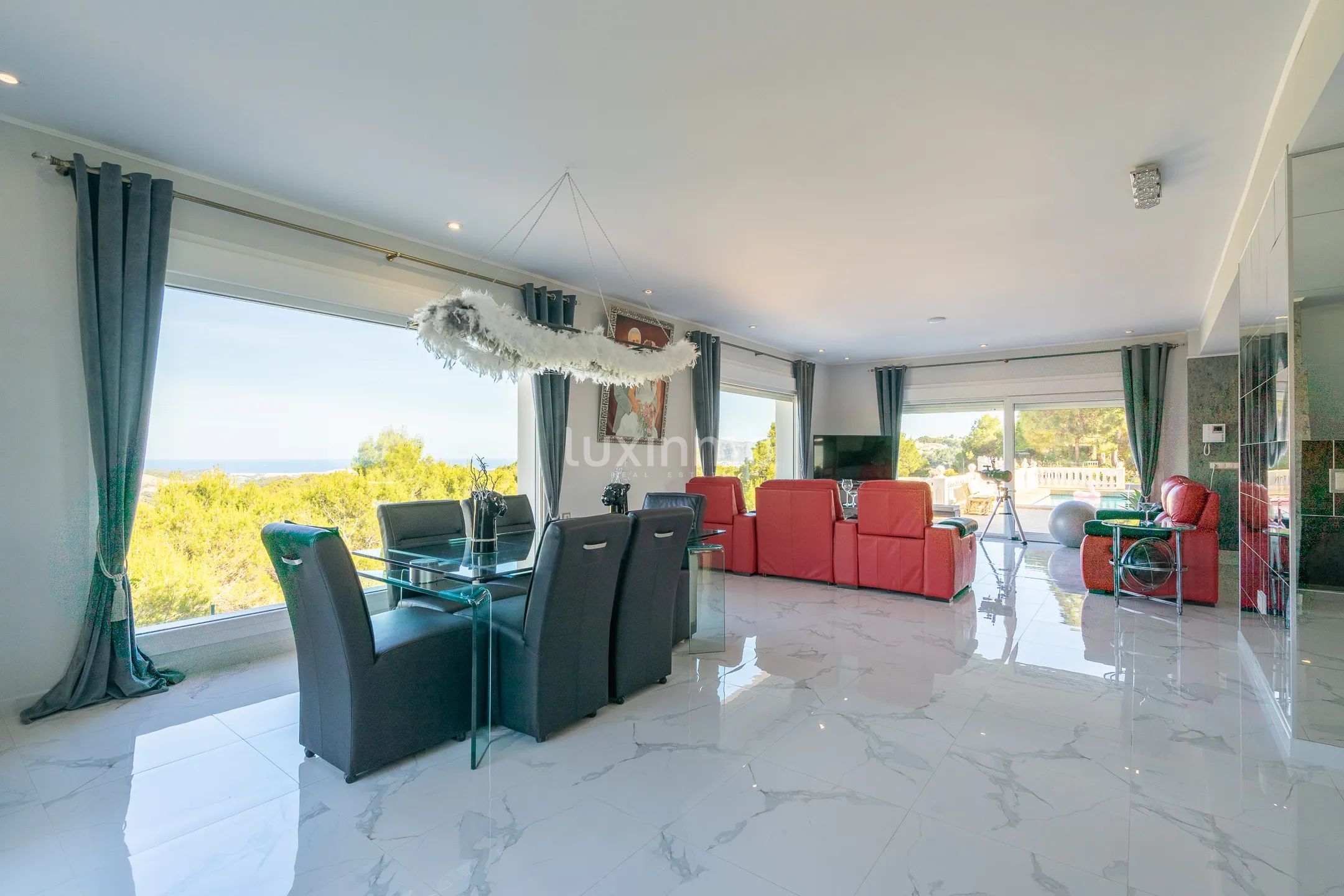 Detached House with Breathtaking Views and Luxurious Amenities in La Nucia — photo 9