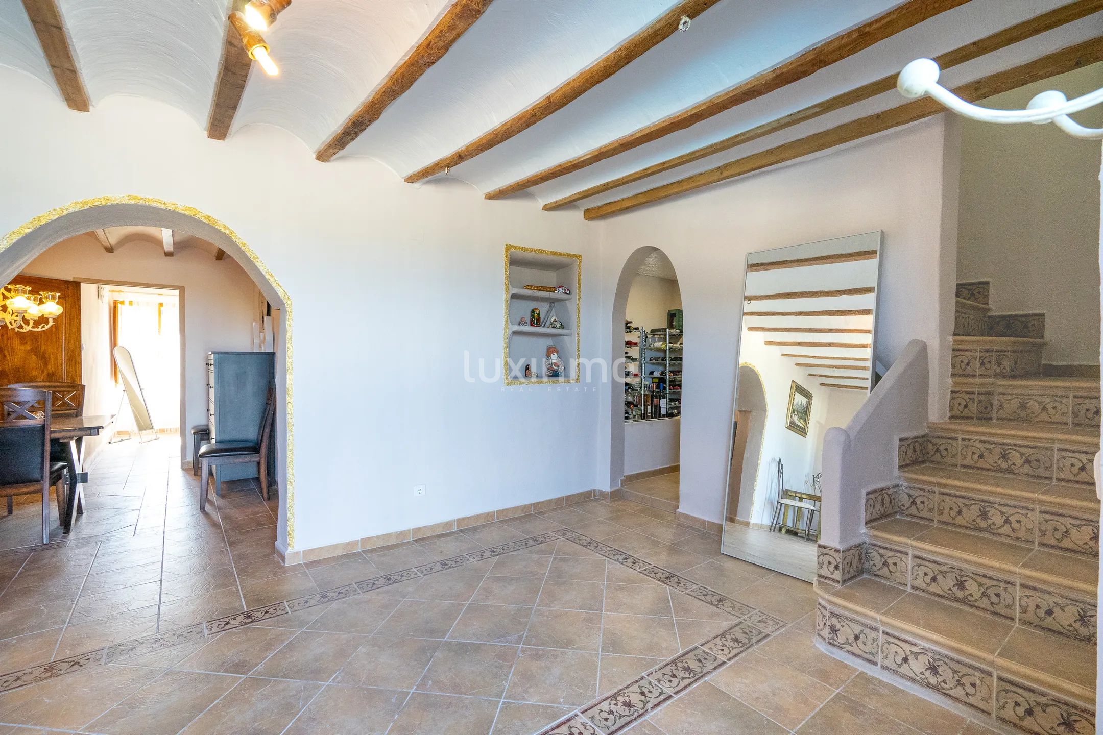 Detached House with Breathtaking Views and Luxurious Amenities in La Nucia — photo 46