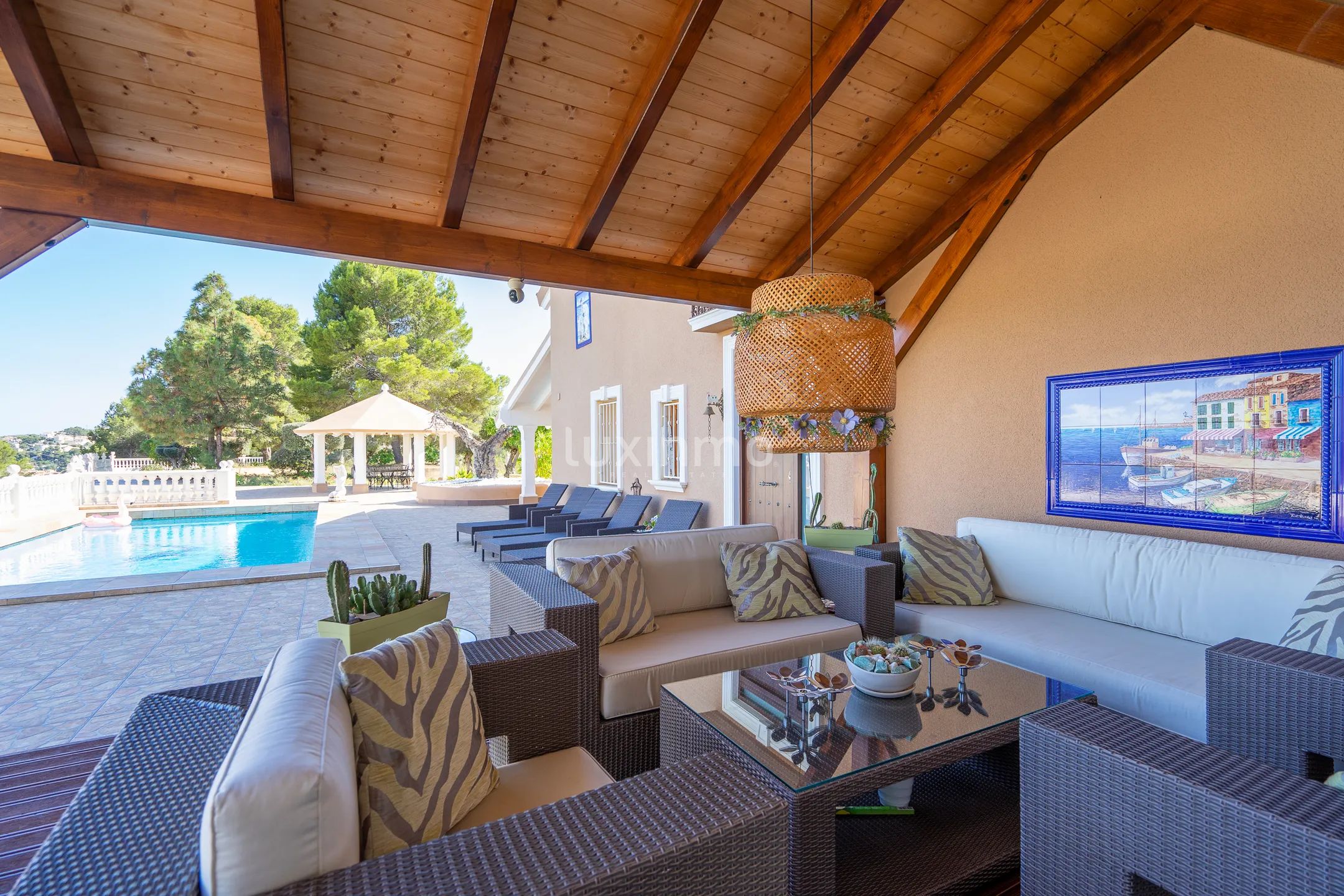 Detached House with Breathtaking Views and Luxurious Amenities in La Nucia — photo 7