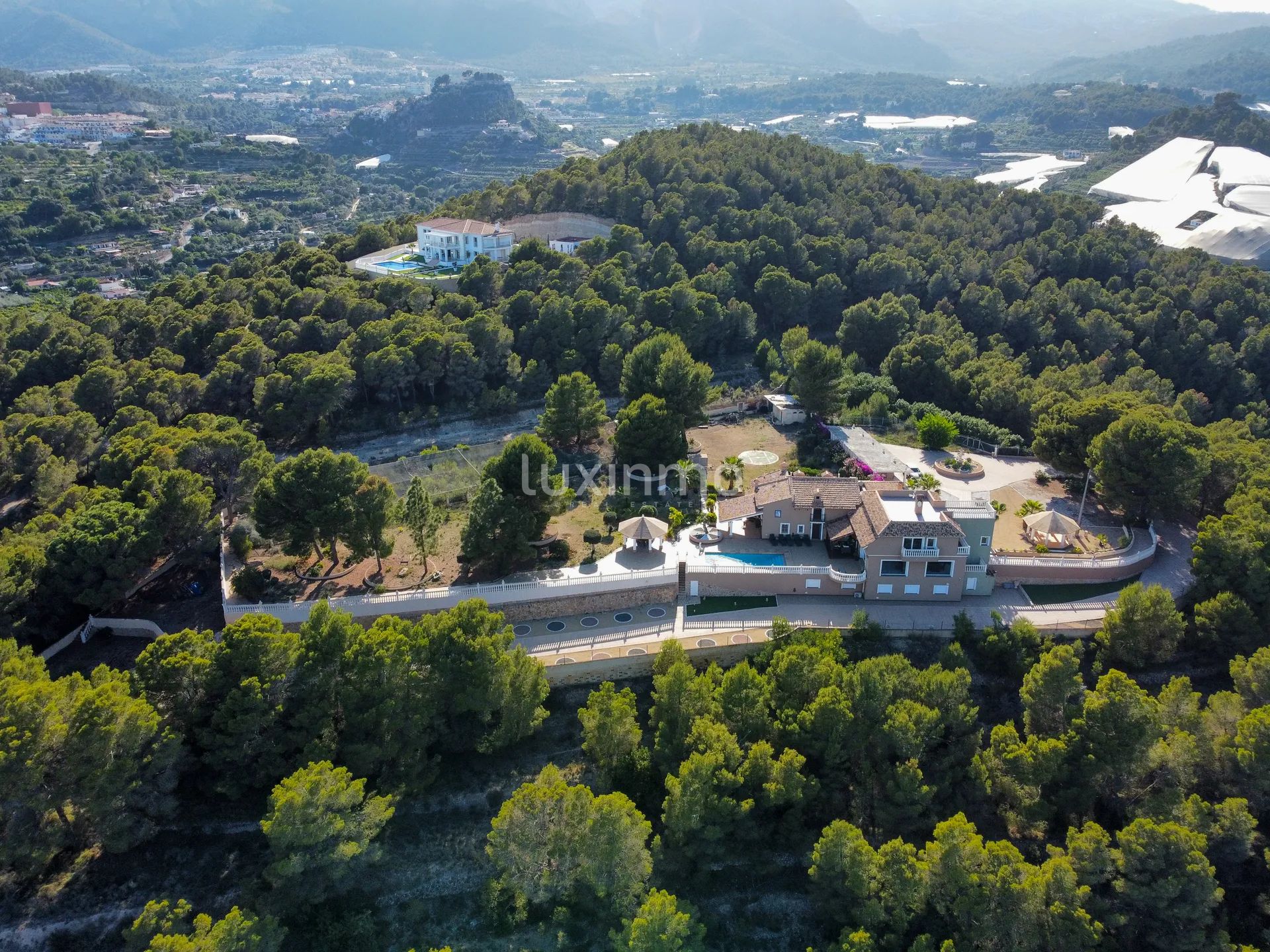 Detached House with Breathtaking Views and Luxurious Amenities in La Nucia — photo 61