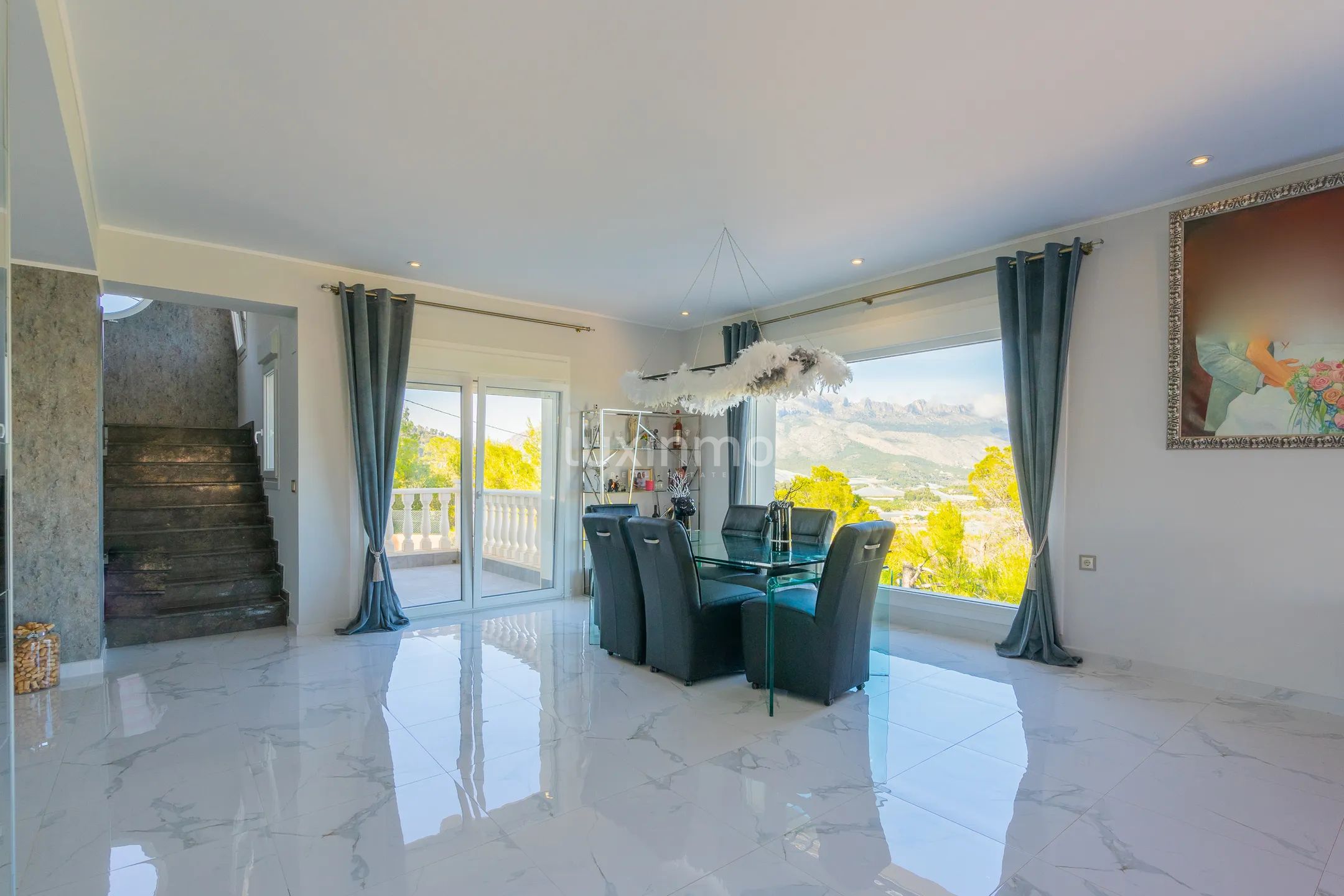 Detached House with Breathtaking Views and Luxurious Amenities in La Nucia — photo 11