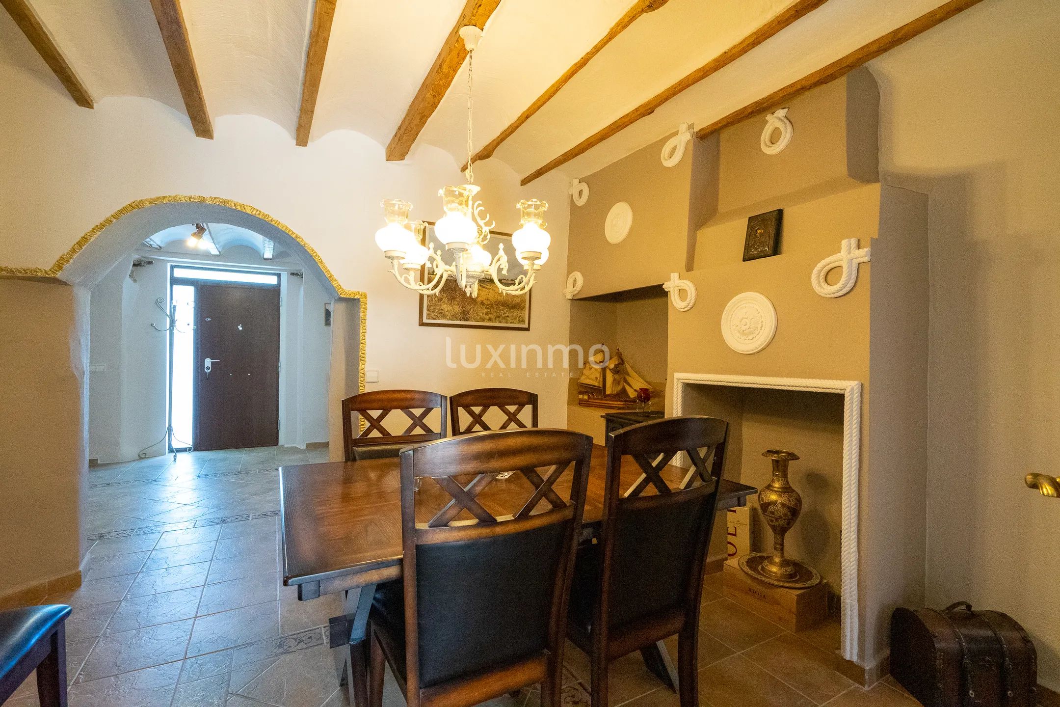 Detached House with Breathtaking Views and Luxurious Amenities in La Nucia — photo 39