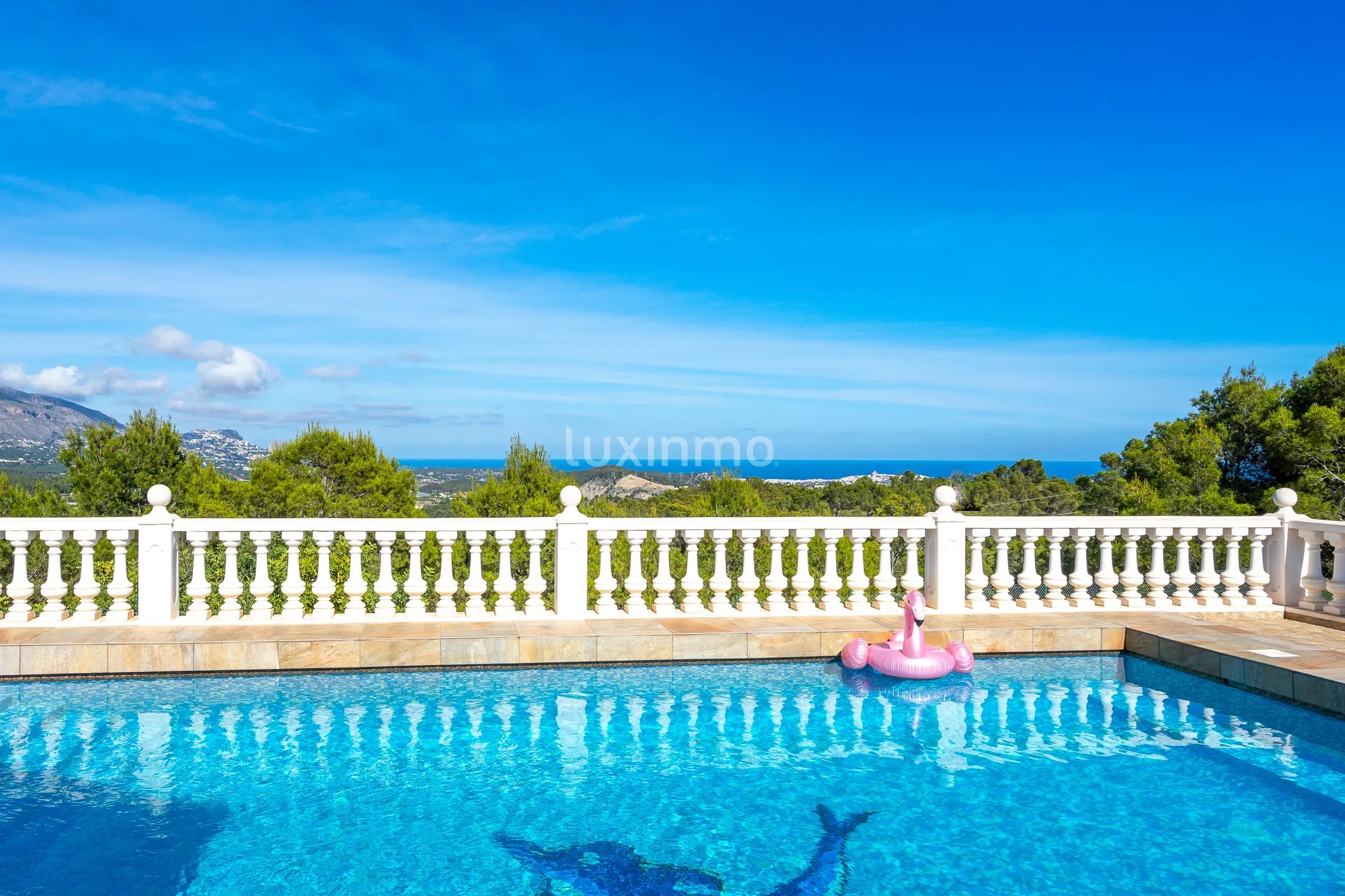 Detached House with Breathtaking Views and Luxurious Amenities in La Nucia — photo 2