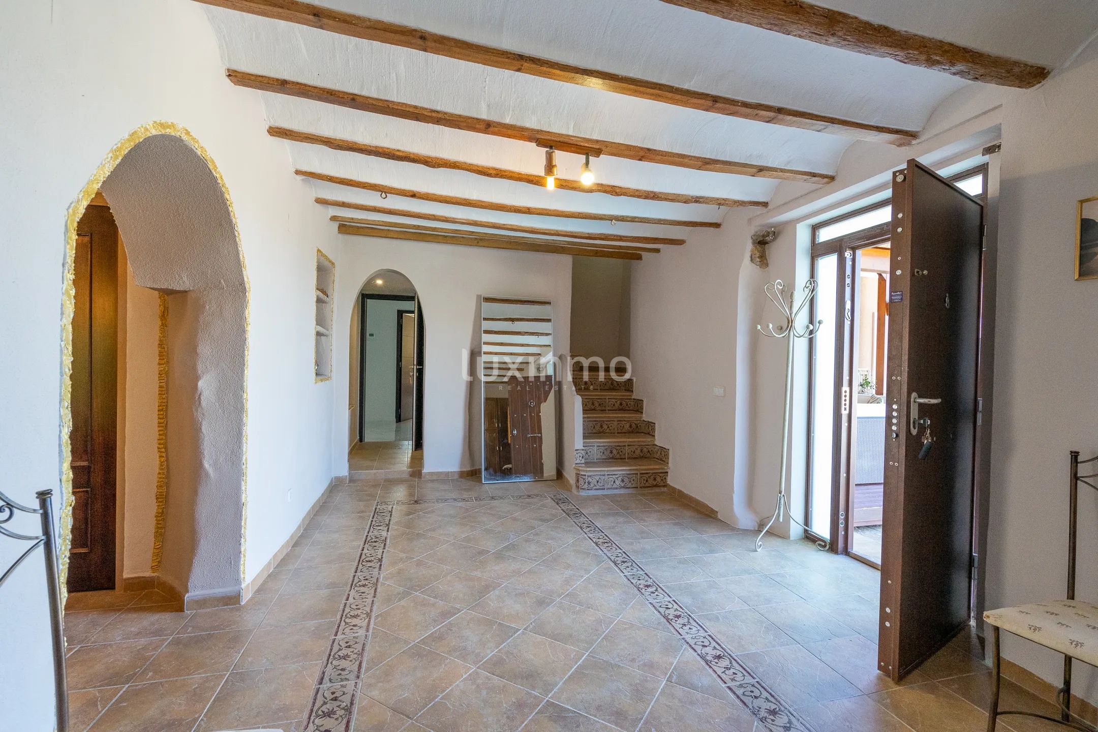 Detached House with Breathtaking Views and Luxurious Amenities in La Nucia — photo 47