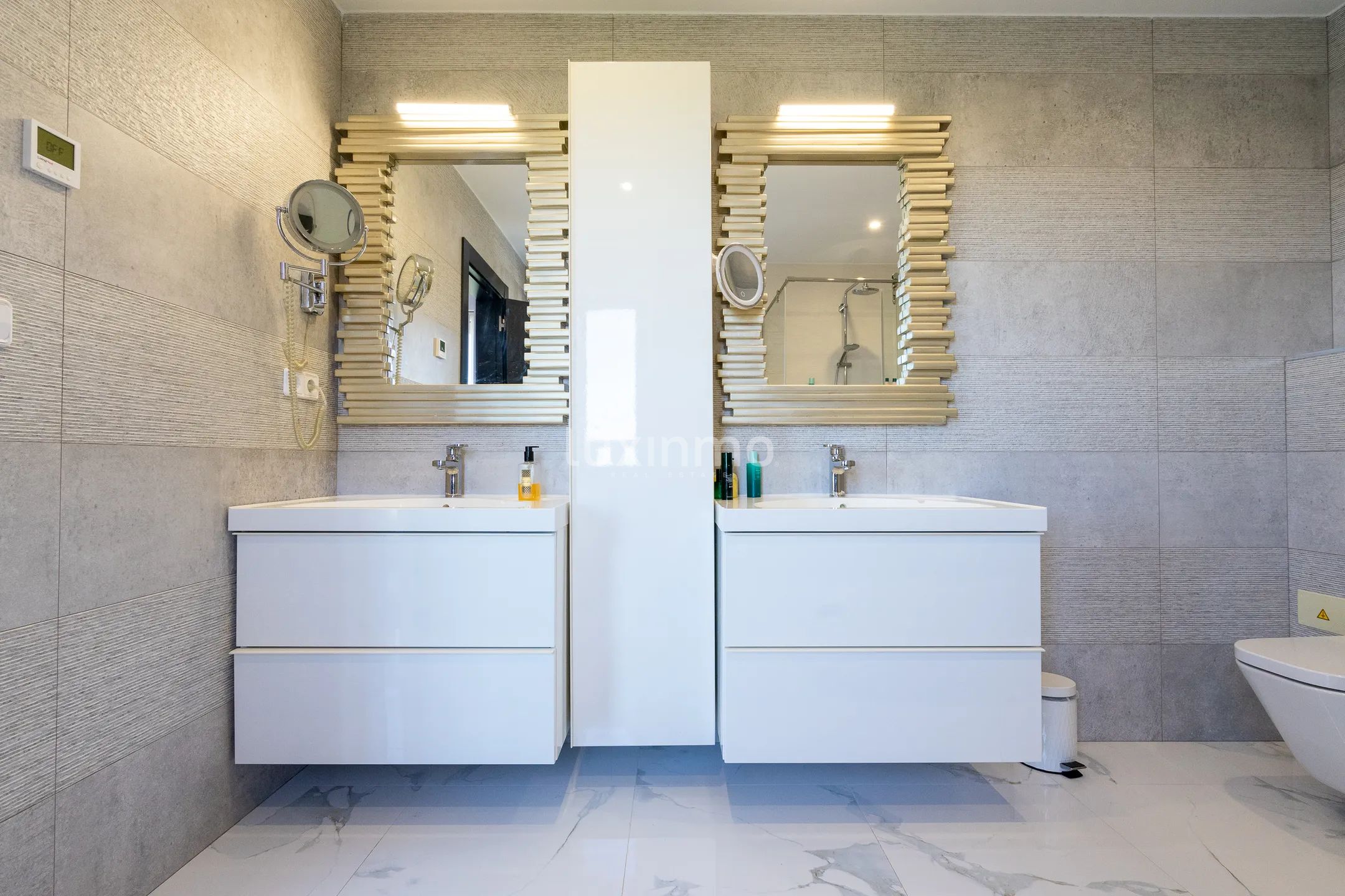 Detached House with Breathtaking Views and Luxurious Amenities in La Nucia — photo 28