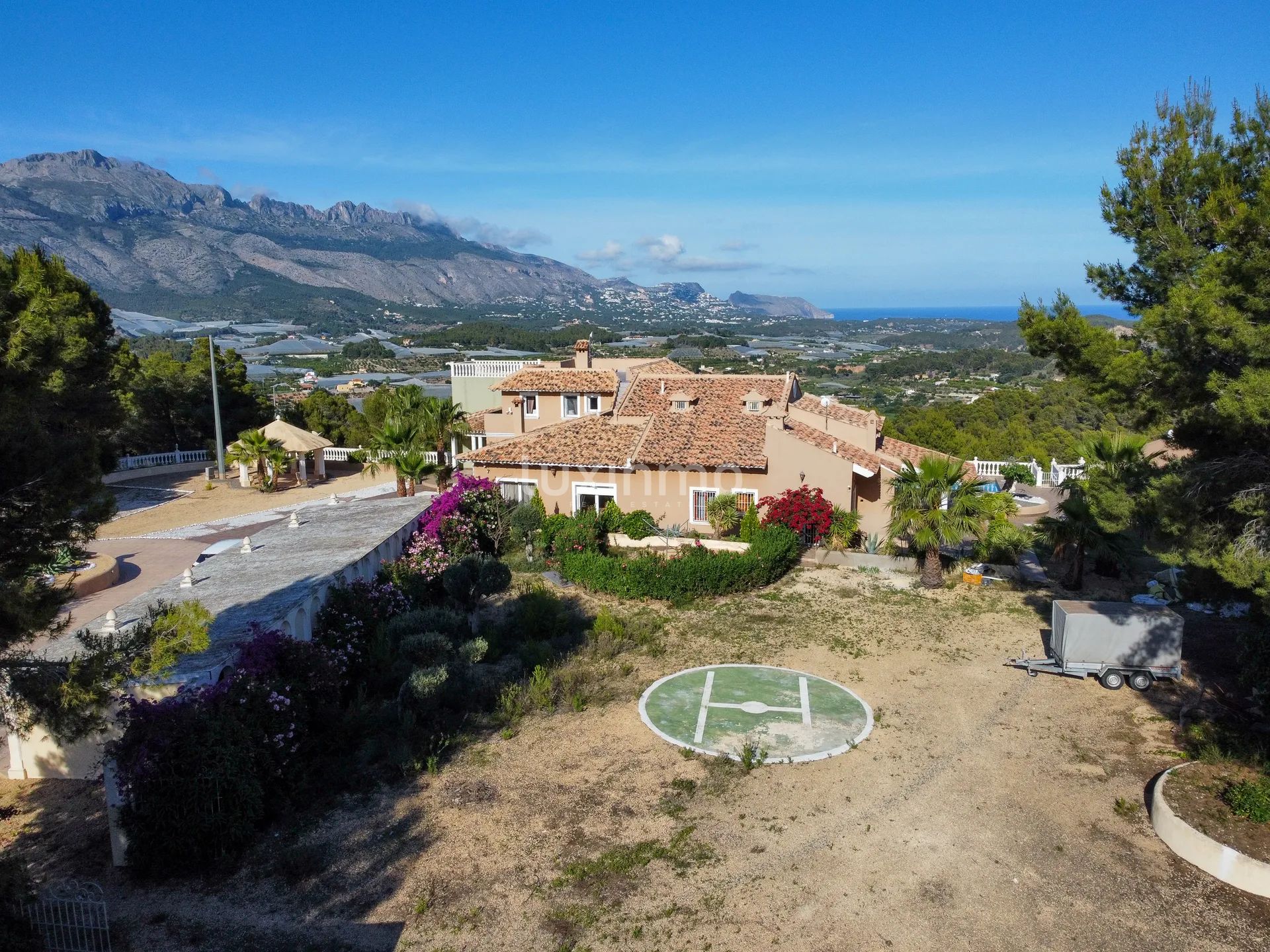 Detached House with Breathtaking Views and Luxurious Amenities in La Nucia — photo 62