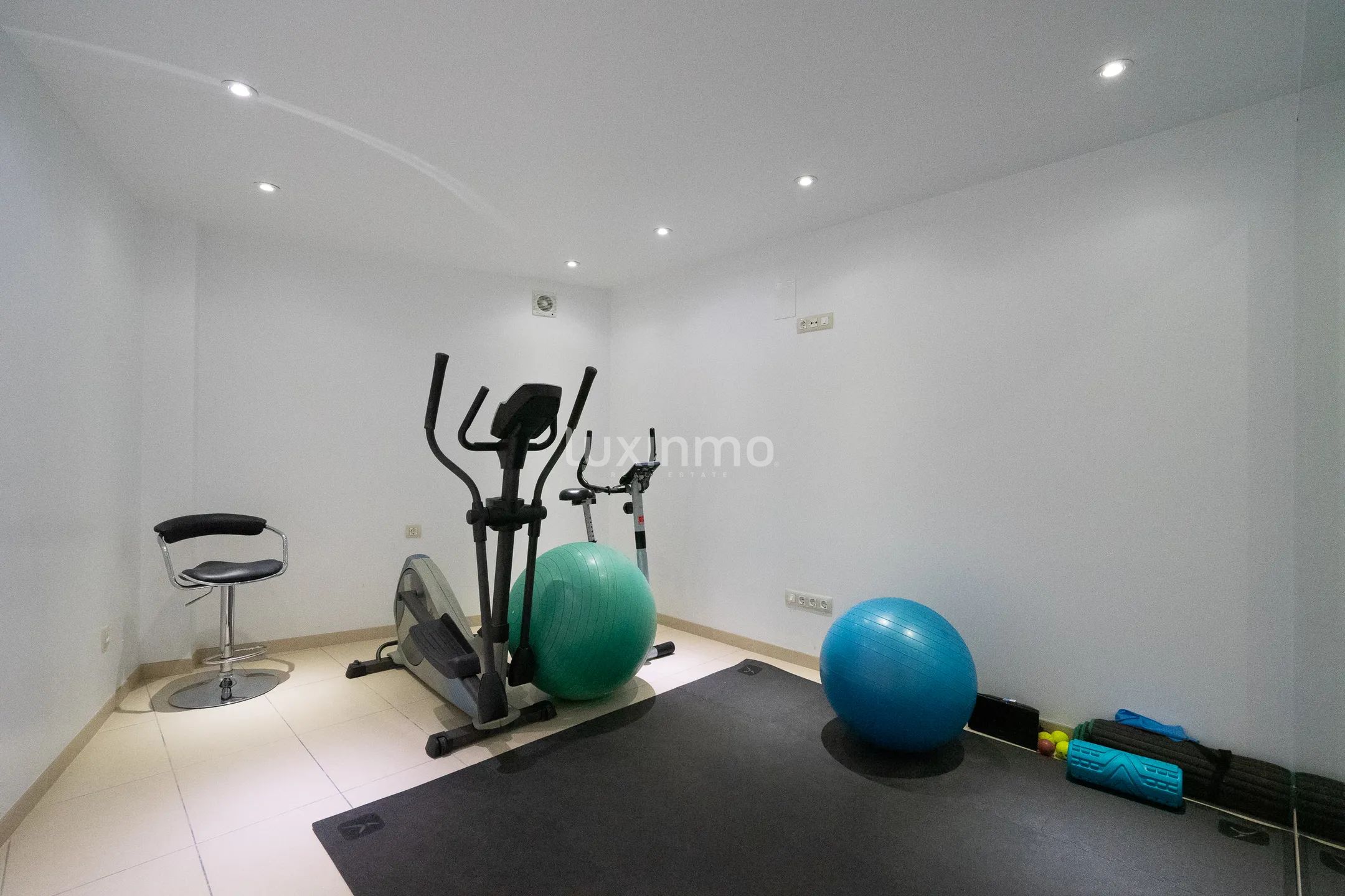 Luksuriøs enebolig med 5 soverom og fantastisk sjøutsikt i Altea Hills — photo 34