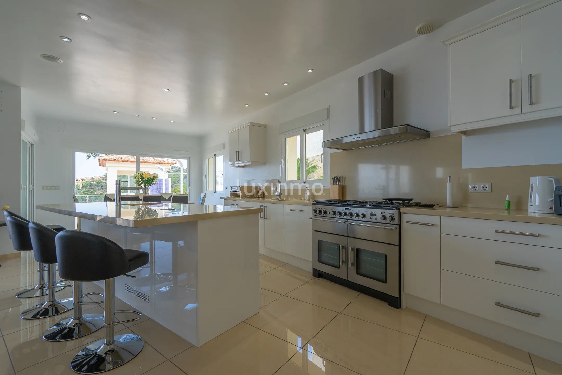 Luxueuse maison individuelle de 5 chambres avec vue imprenable sur la mer dans les collines d'Altea — photo 8