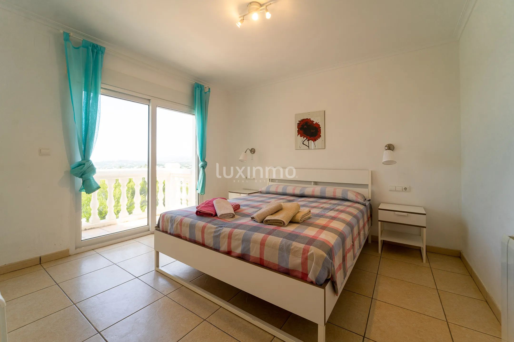 Suveren enebolig i kolonistil med havutsikt i Teulada — photo 26