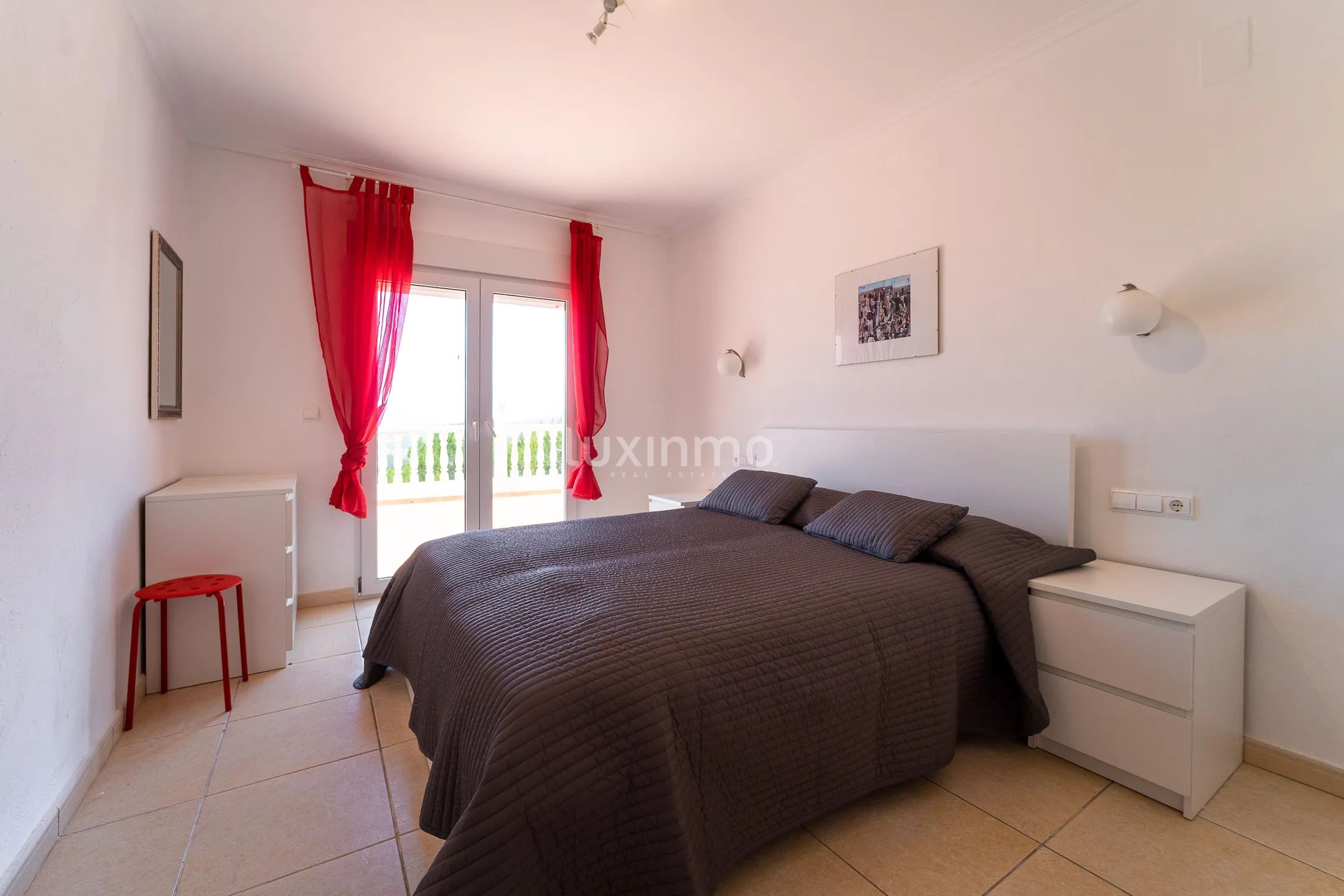 Suveren enebolig i kolonistil med havutsikt i Teulada — photo 37