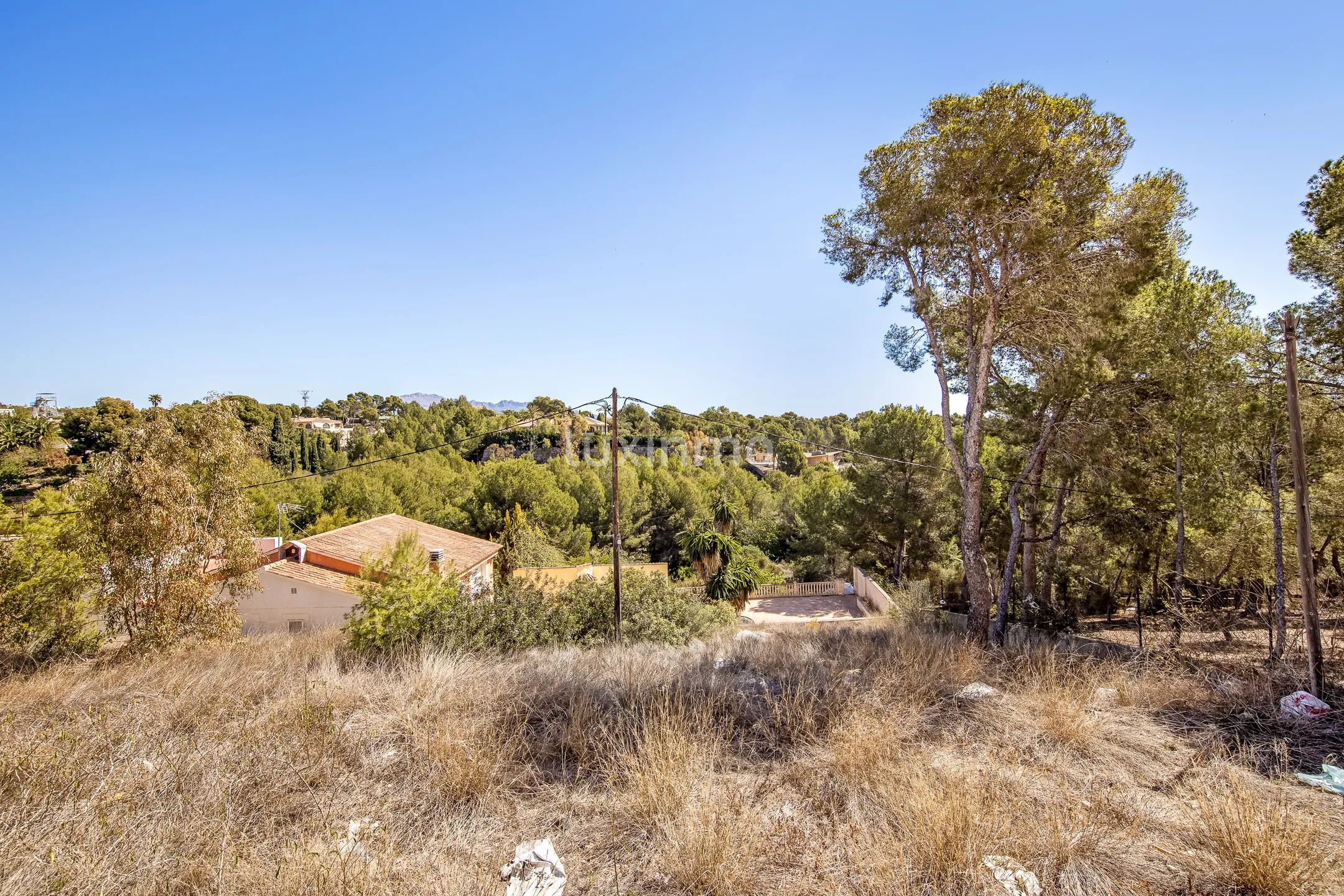 Luxury villa with stunning sea views — photo 28