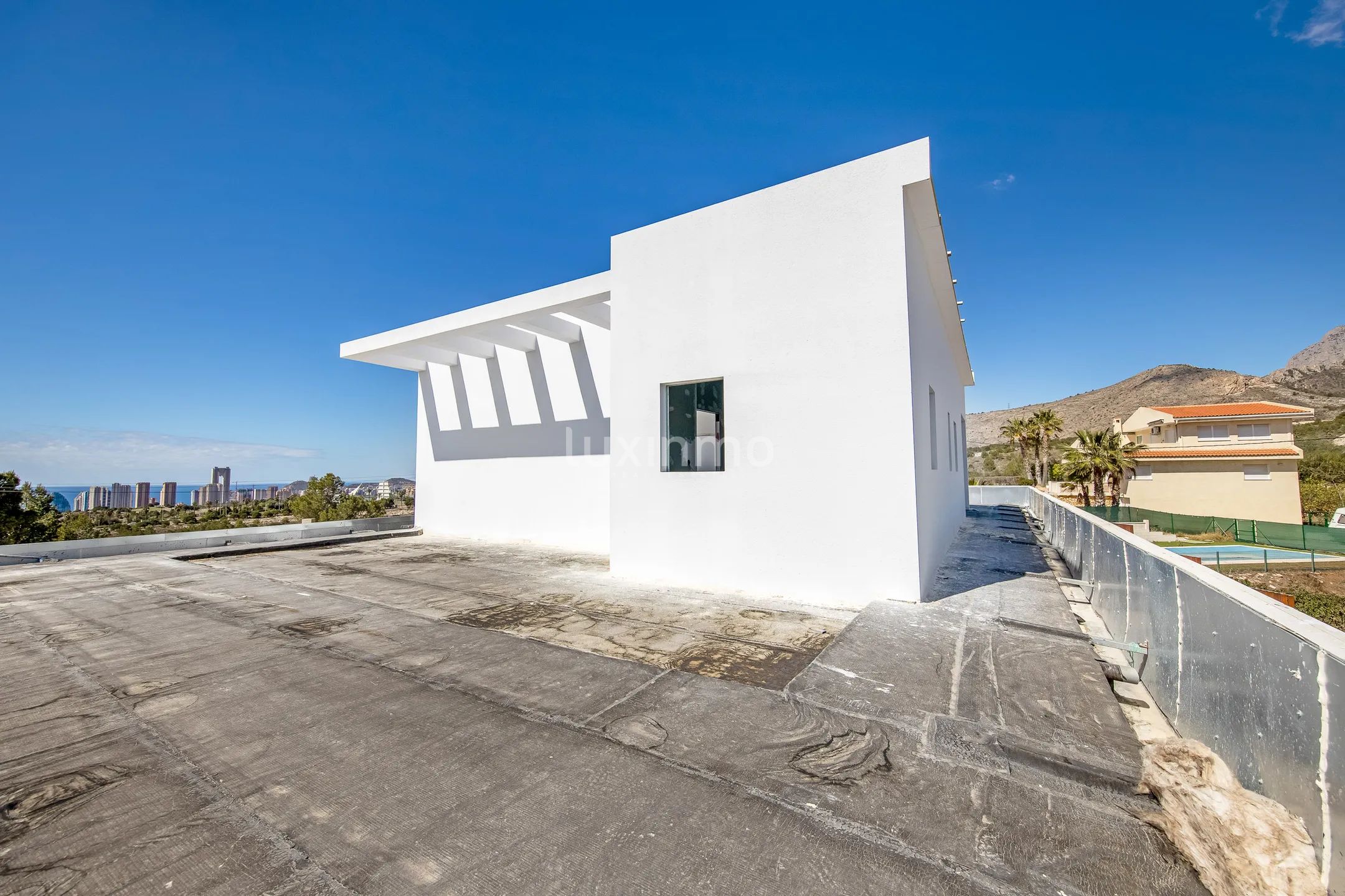 Luxury villa with stunning sea views — photo 3