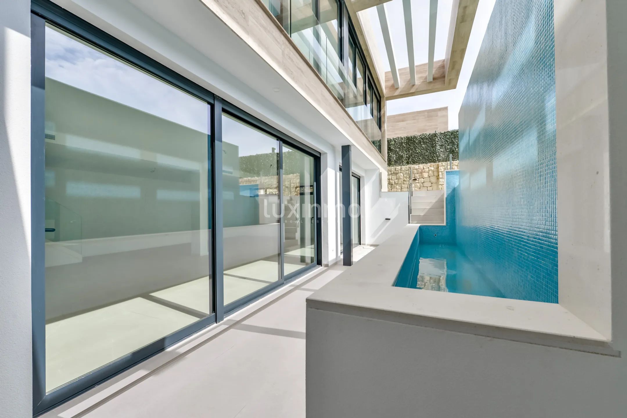 Impresionante casa con vistas al mar y a la montaña en Finestrat — photo 15