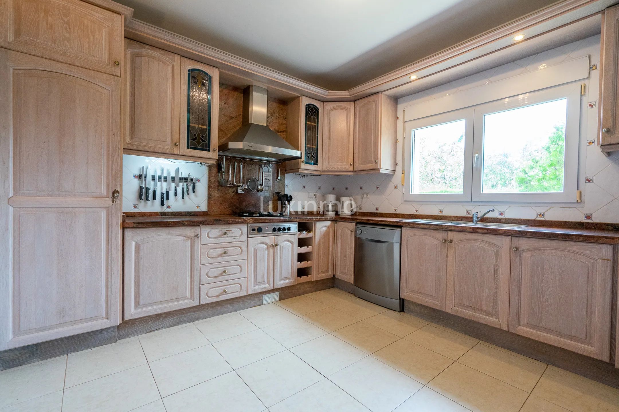 Zu verkaufen Villa mit privatem Pool in Javea — photo 22