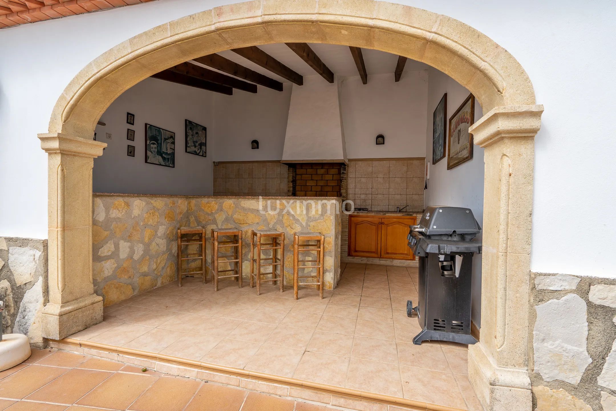 Zu verkaufen Villa mit privatem Pool in Javea — photo 12