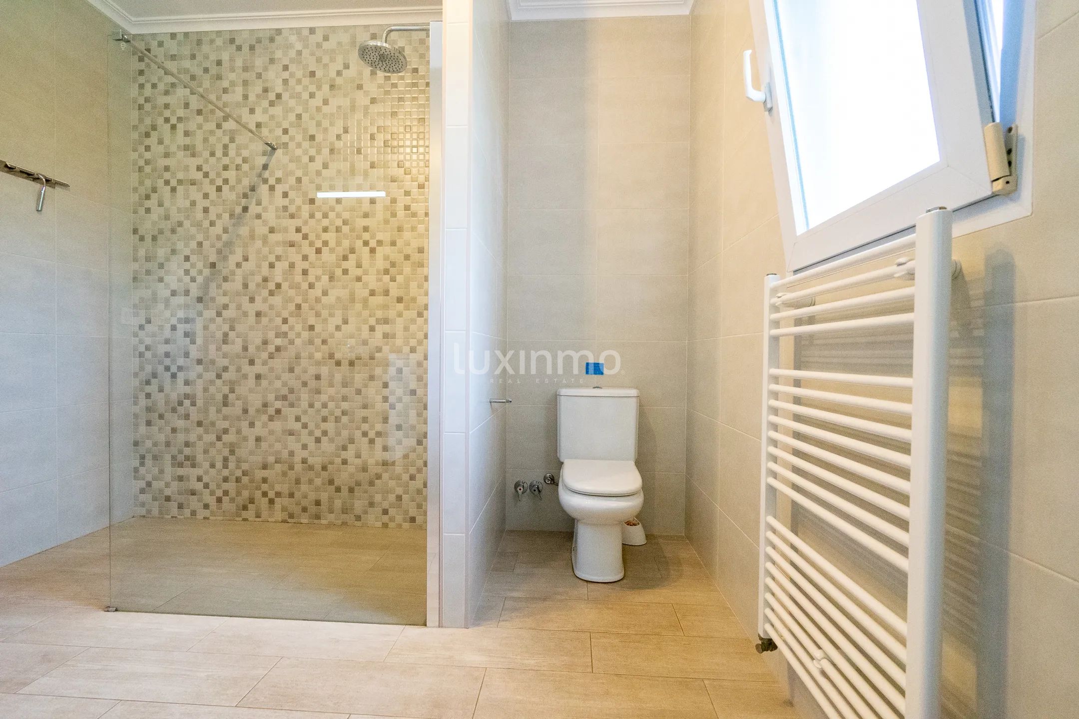 Zu verkaufen Villa mit privatem Pool in Javea — photo 40