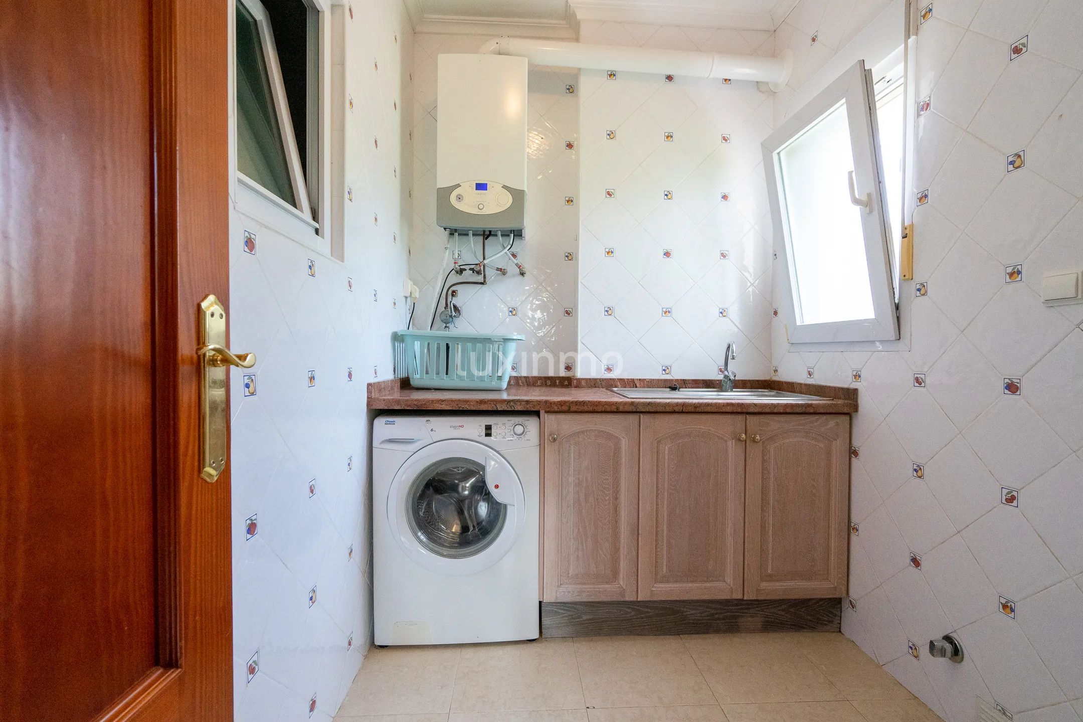 Zu verkaufen Villa mit privatem Pool in Javea — photo 24