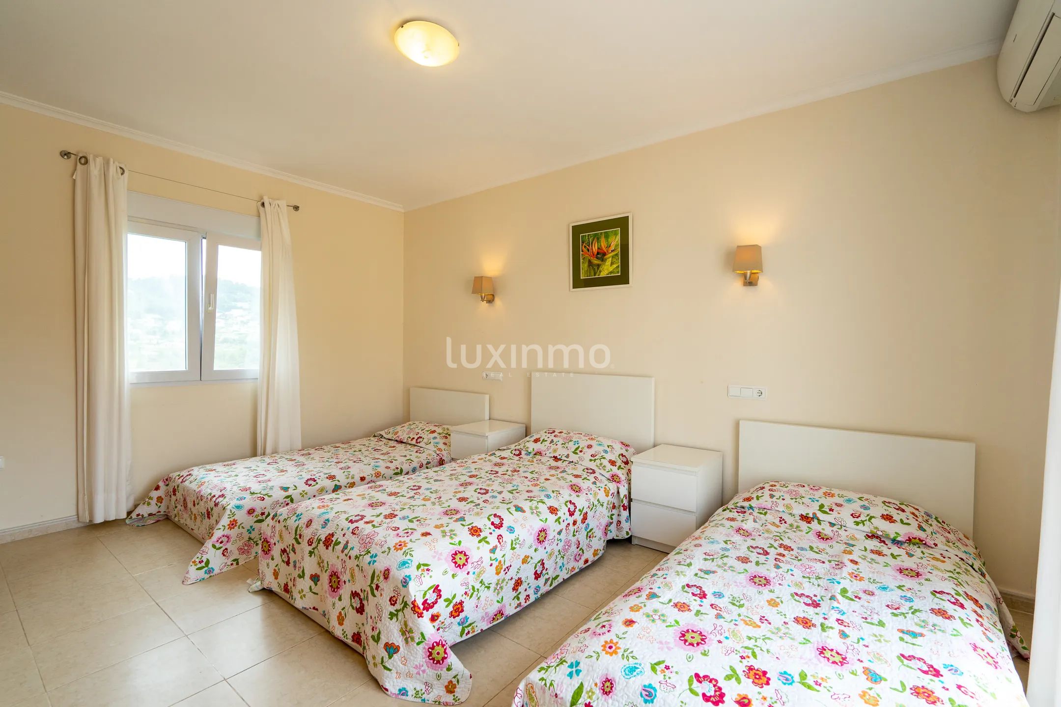 Zu verkaufen Villa mit privatem Pool in Javea — photo 35