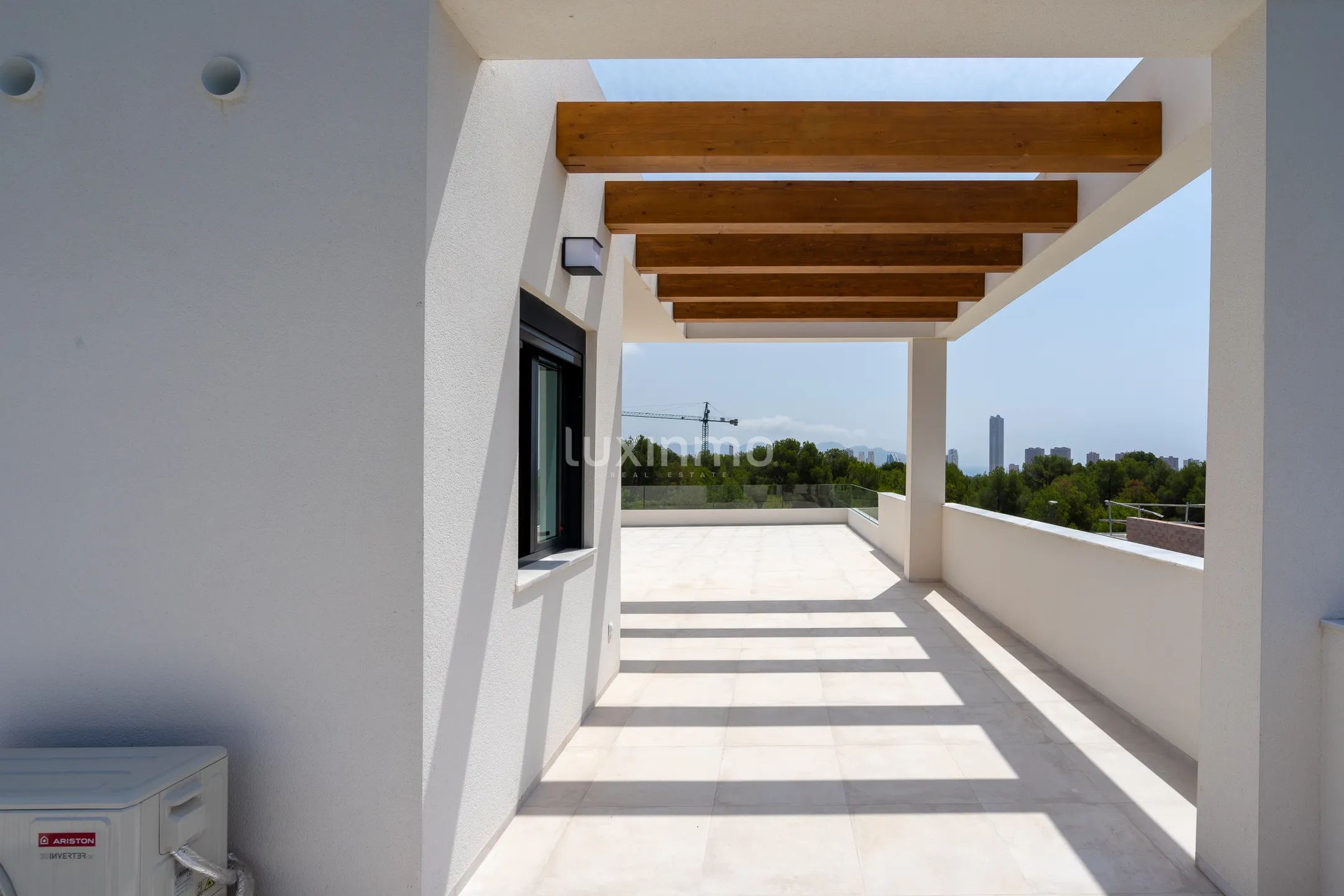 Luksuriøs og moderne villa i Sierra Cortina, Finestrat — photo 17