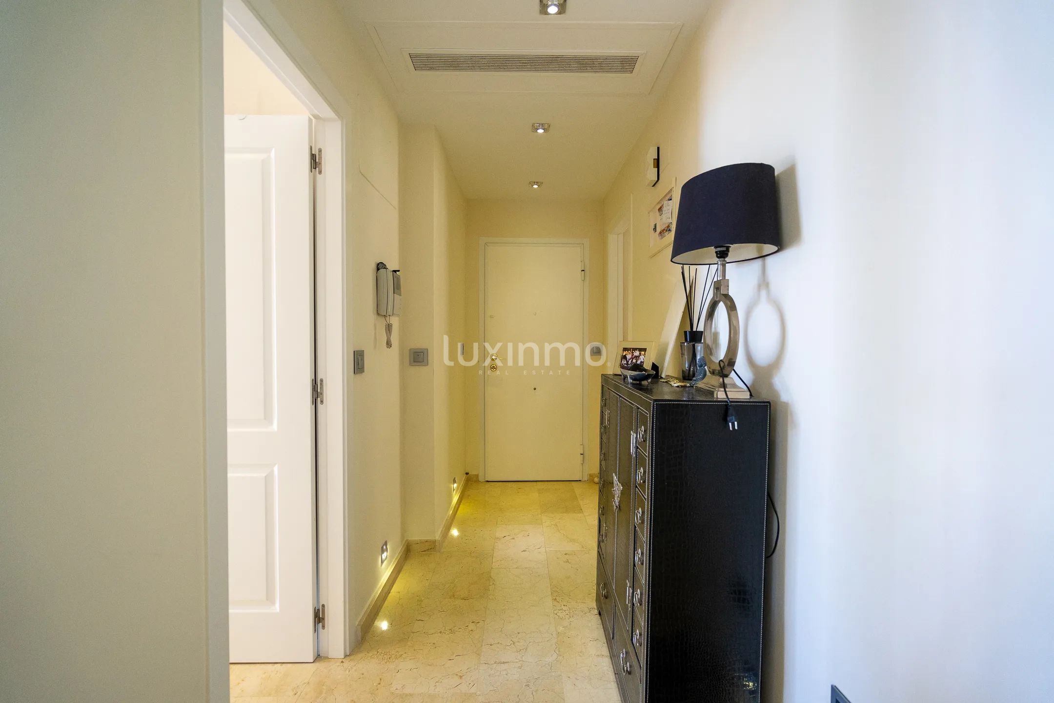 Stunning 4 bedroom flat with incredible views in Altea Hills — photo 15