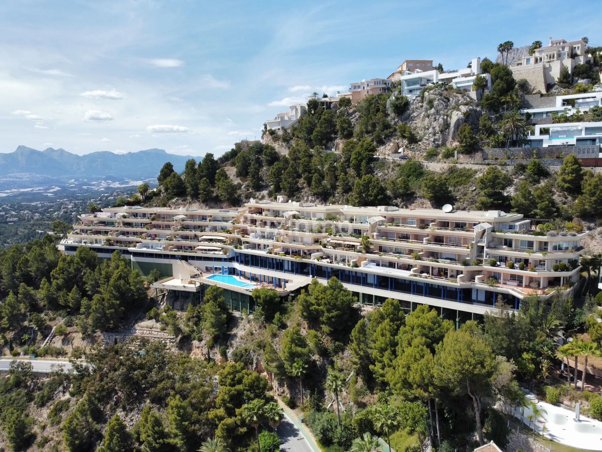 Stunning 4 bedroom flat with incredible views in Altea Hills — photo 3