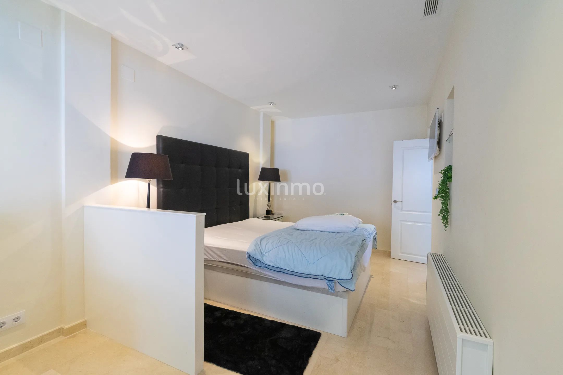 Stunning 4 bedroom flat with incredible views in Altea Hills — photo 22