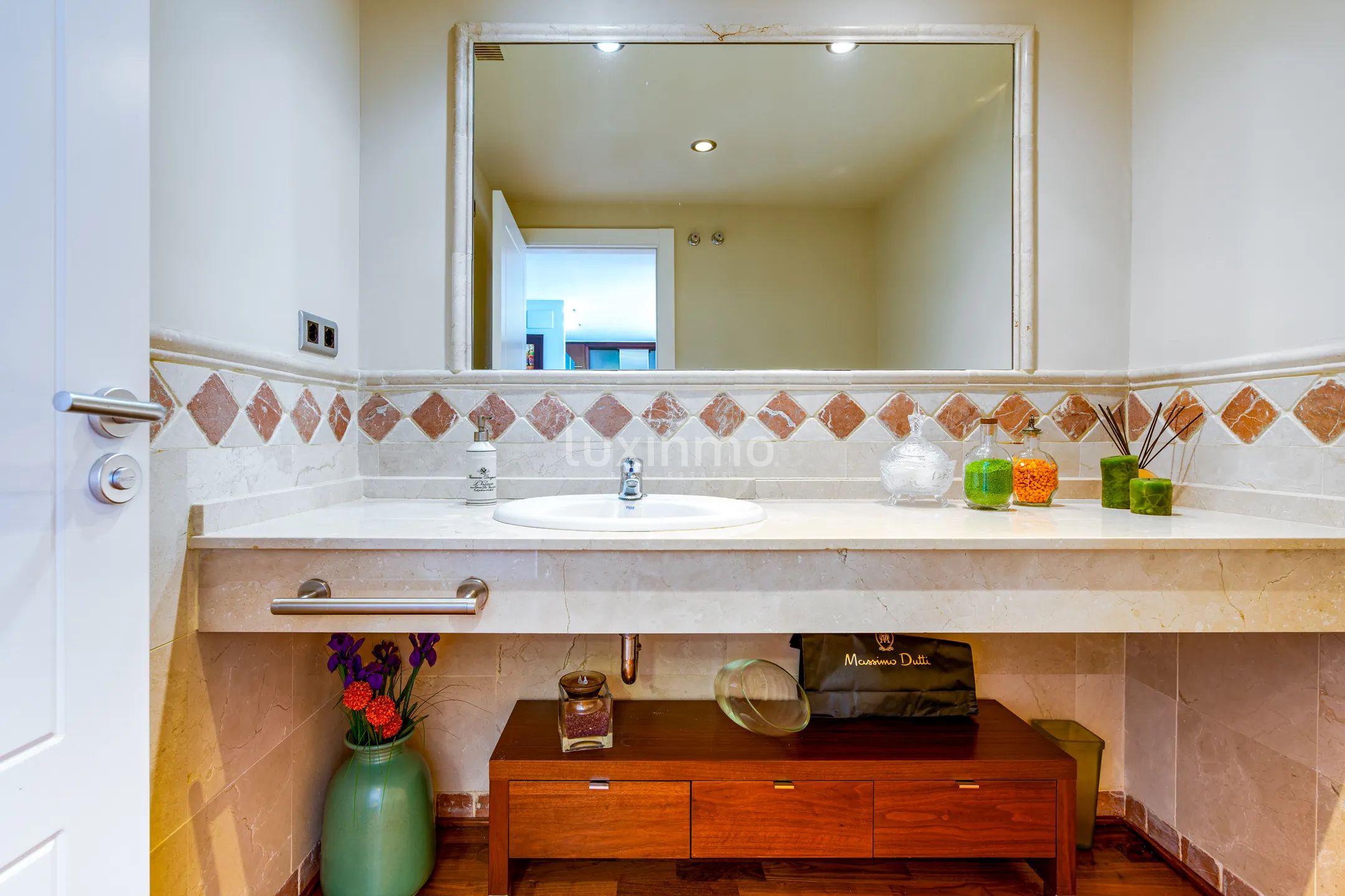 Impressive penthouse with sea and mountain views in Mascarat Altea — photo 25