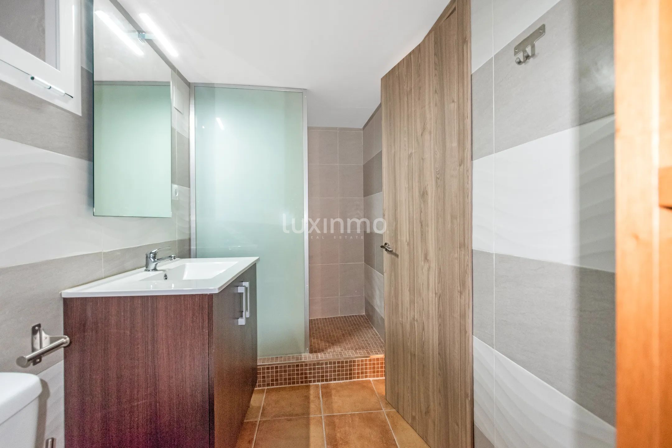 Beautiful villa with swimming pool for rent in La Nucia — photo 10
