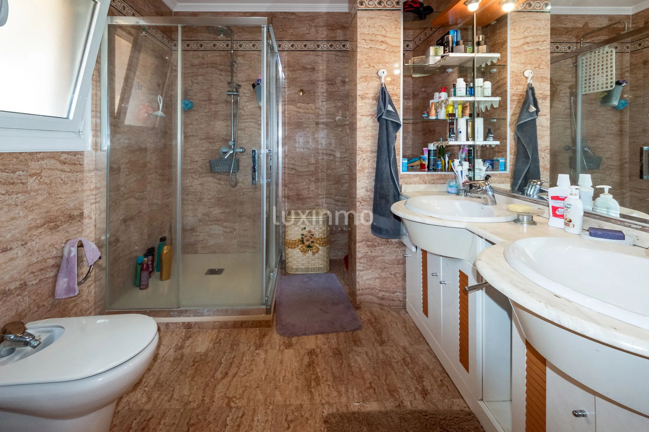 Einzigartige Villa zum Verkauf in Benidorm mit herrlichem Blick — photo 11