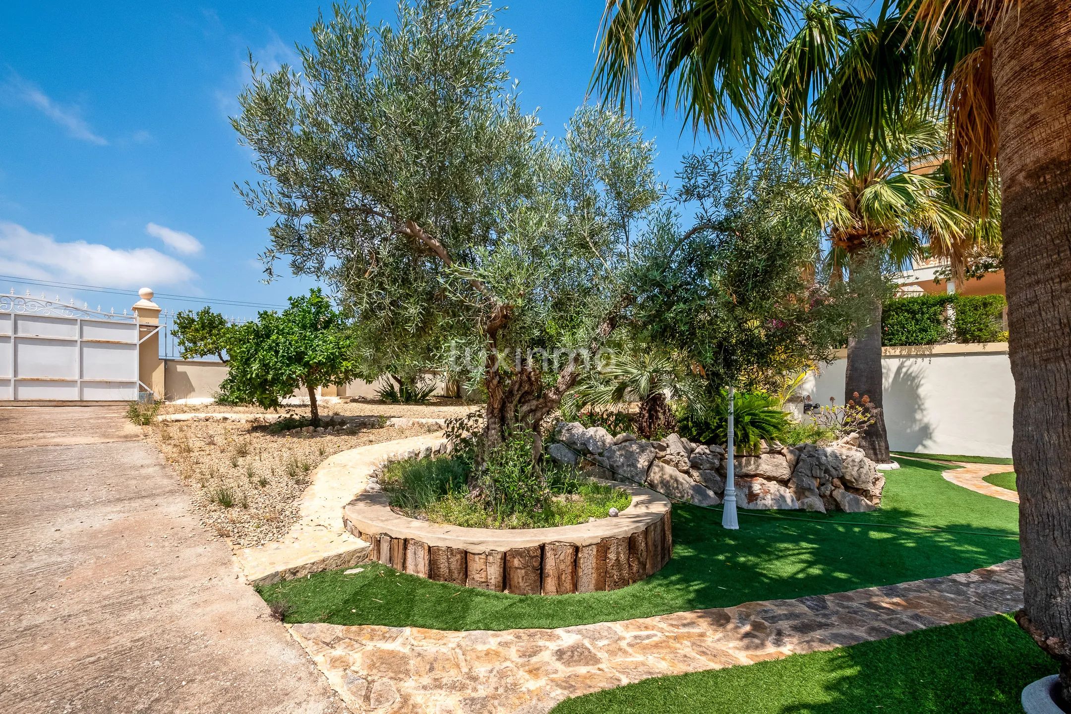 Einzigartige Villa zum Verkauf in Benidorm mit herrlichem Blick — photo 40