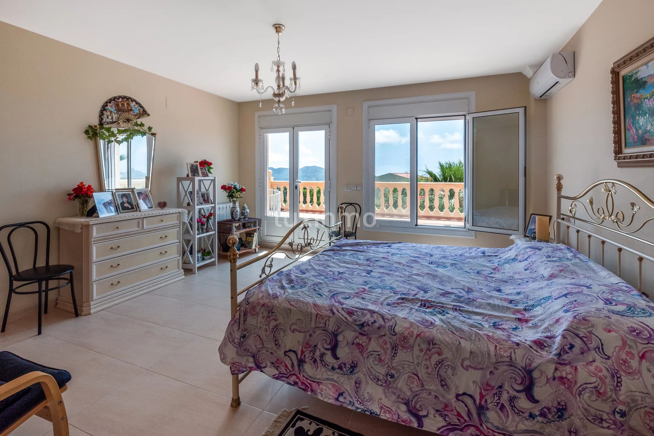 Unique villa for sale in Benidorm with magnificent views — photo 9