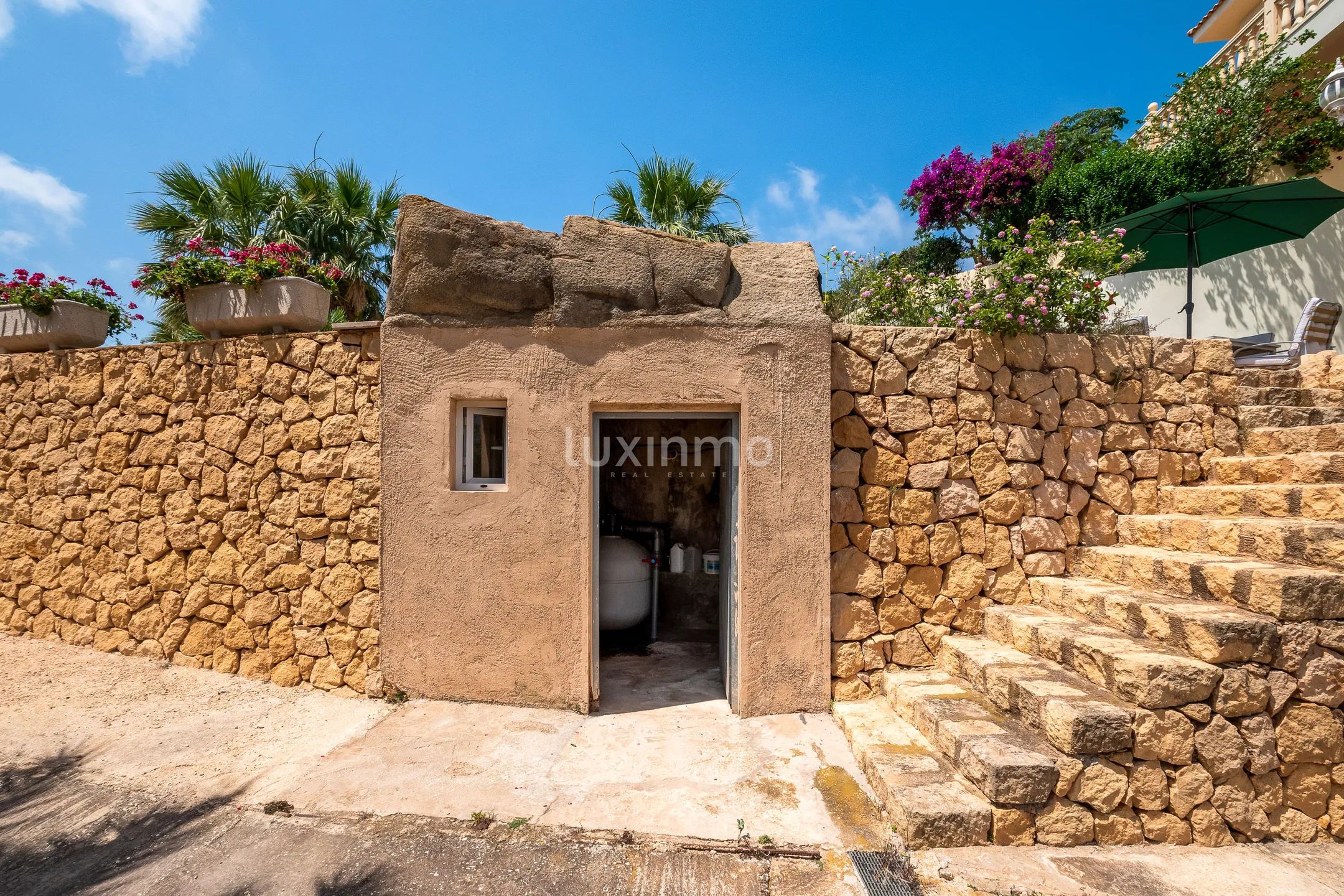 Einzigartige Villa zum Verkauf in Benidorm mit herrlichem Blick — photo 38