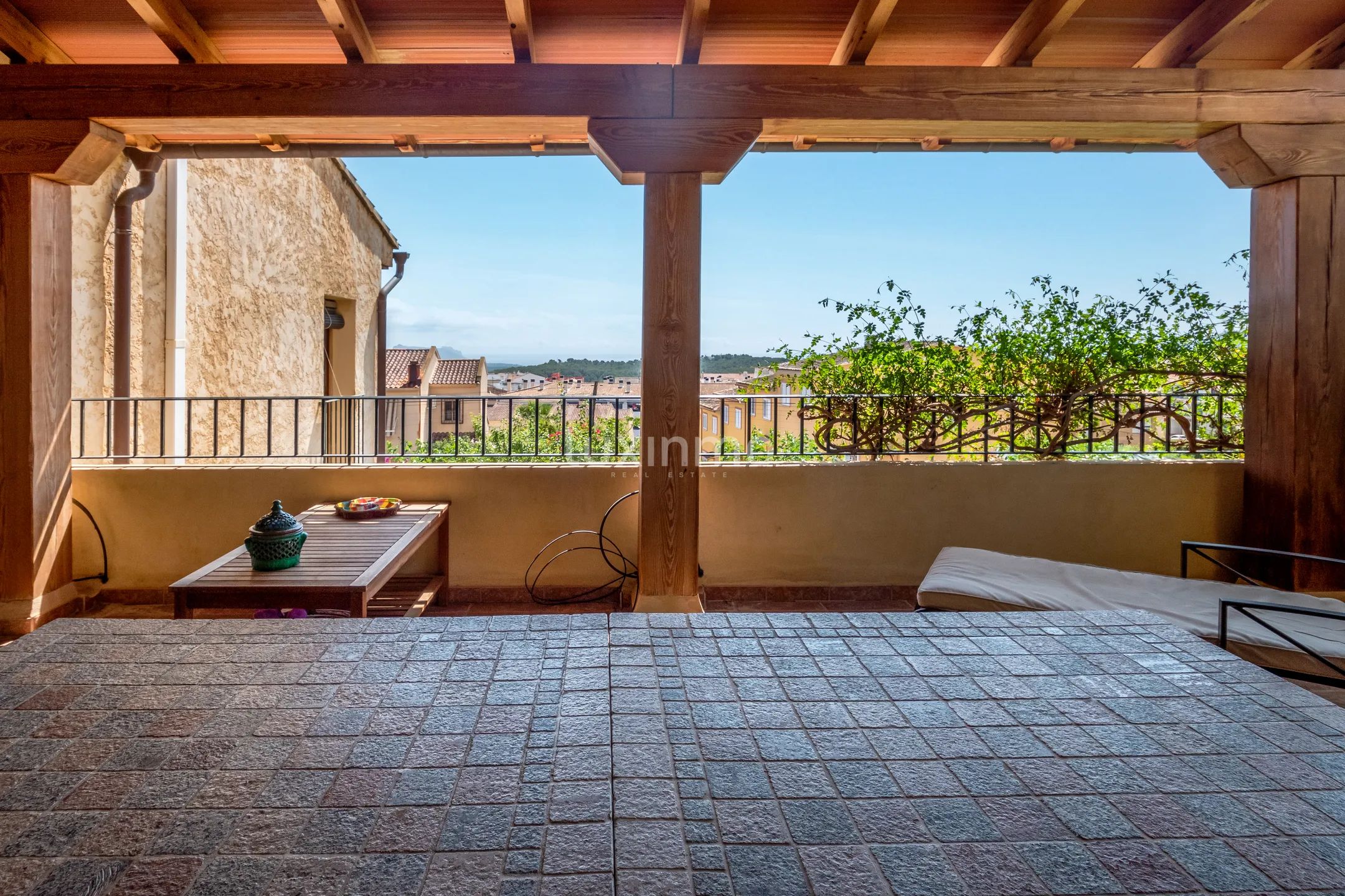 Charming rustic house with breathtaking views of the sea and mountains in La Nucia — photo 9