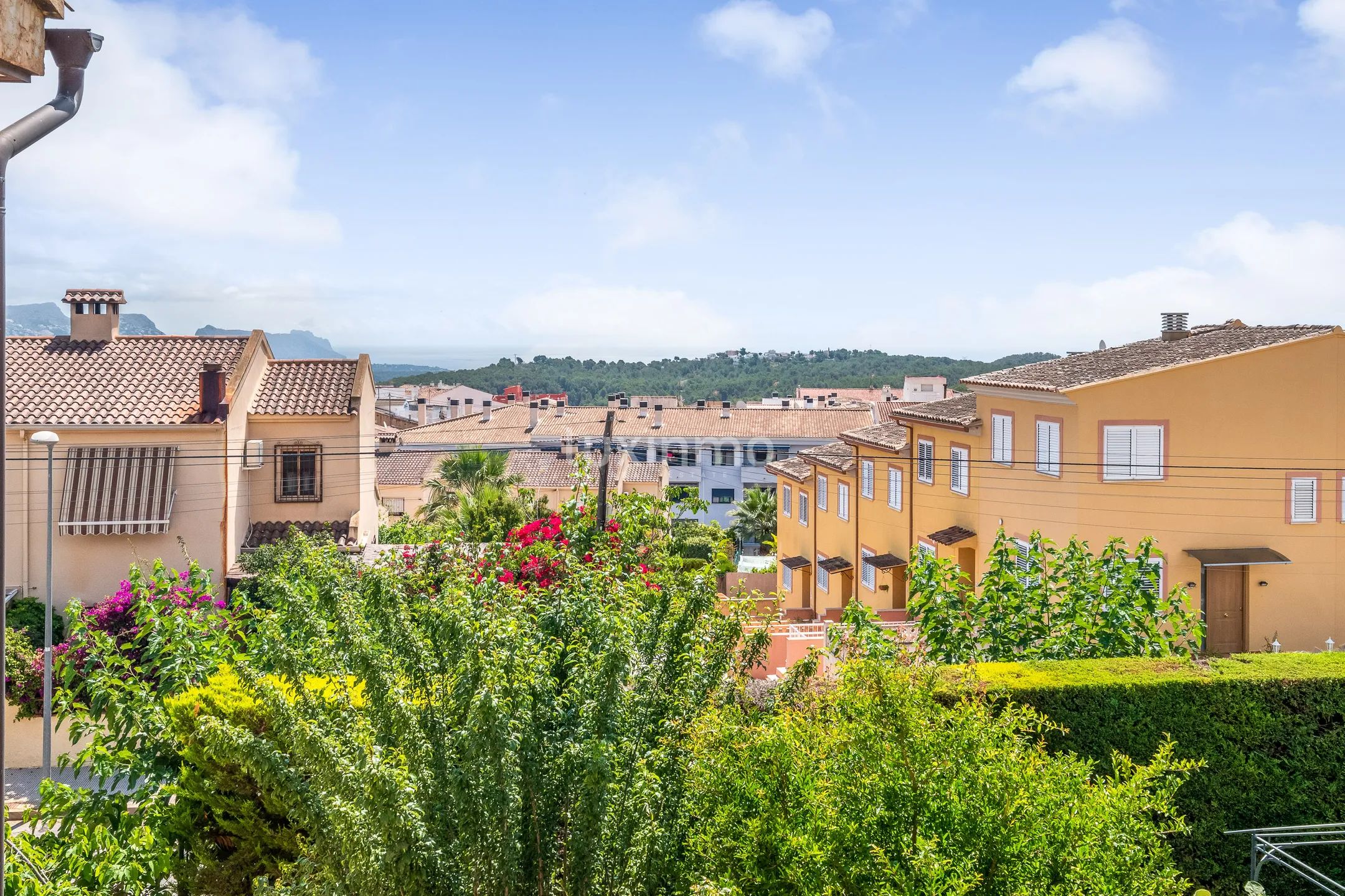 Charming rustic house with breathtaking views of the sea and mountains in La Nucia — photo 11