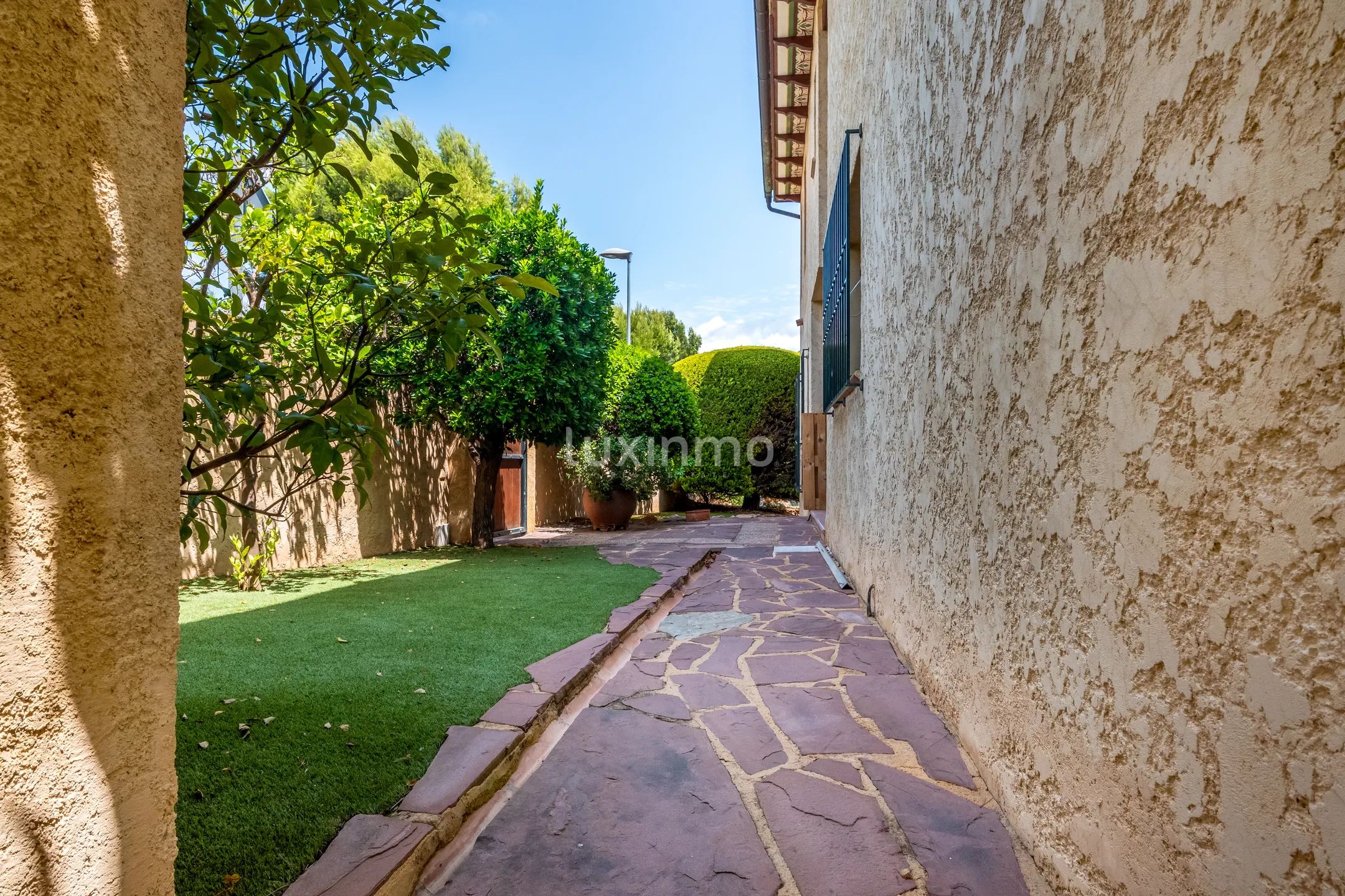 Charming rustic house with breathtaking views of the sea and mountains in La Nucia — photo 28