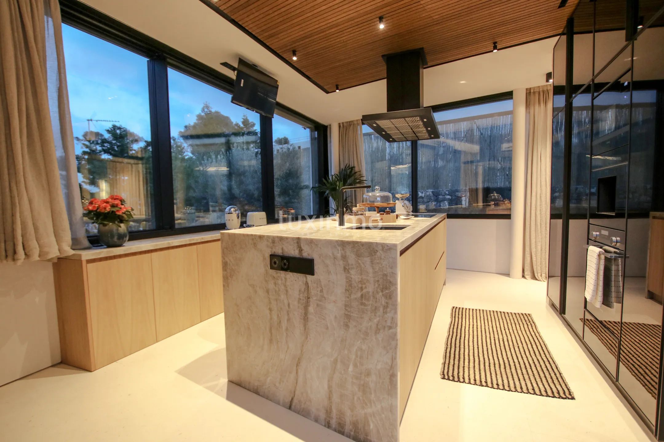 Villa contemporaine chaleureuse à Can Furnet — photo 9