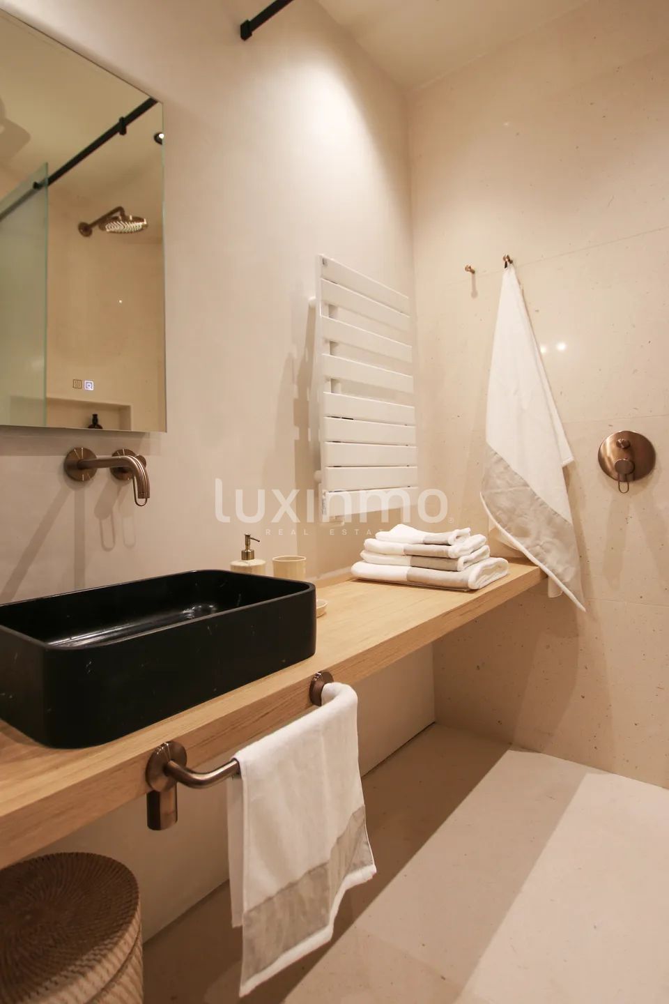 Villa contemporaine chaleureuse à Can Furnet — photo 35