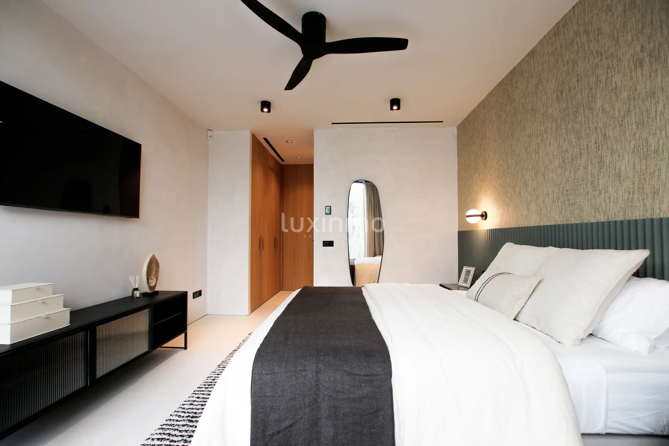 Villa contemporaine chaleureuse à Can Furnet — photo 24