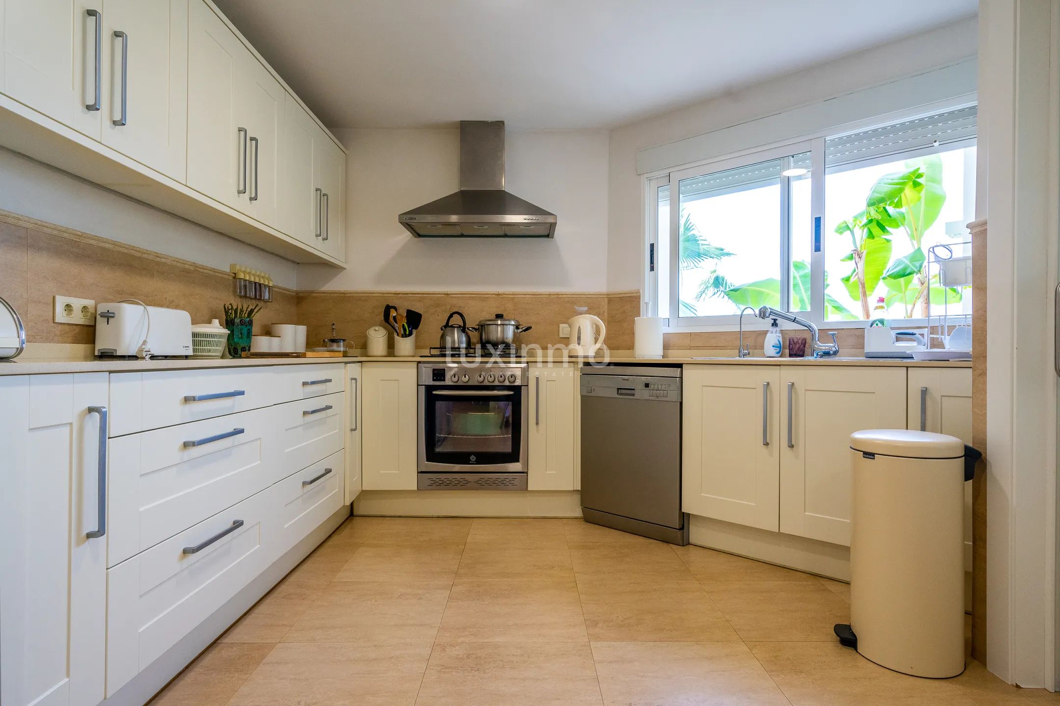 Villa with panoramic sea views in La Corona, Javea — photo 12