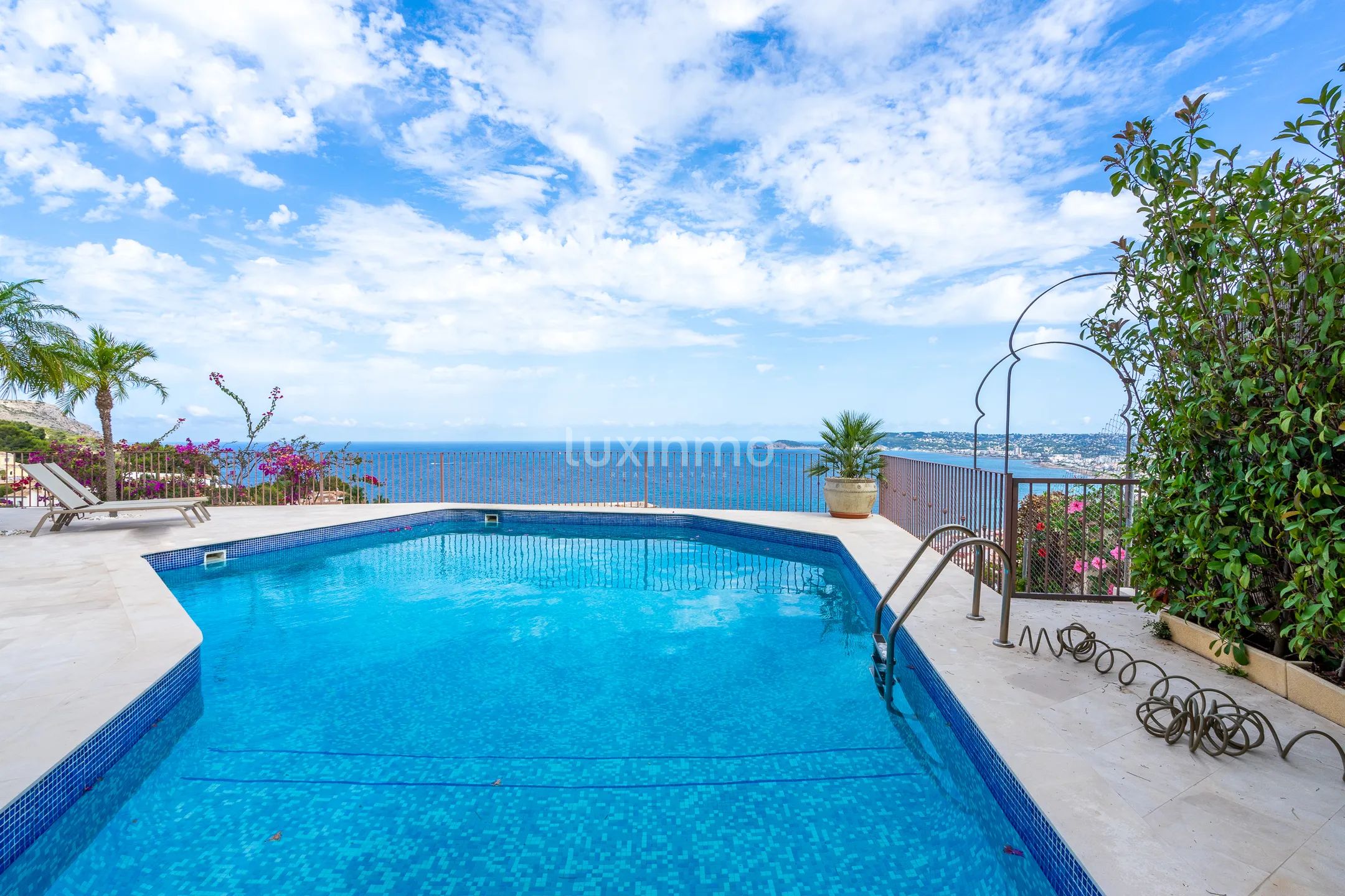 Villa with panoramic sea views in La Corona, Javea — photo 34