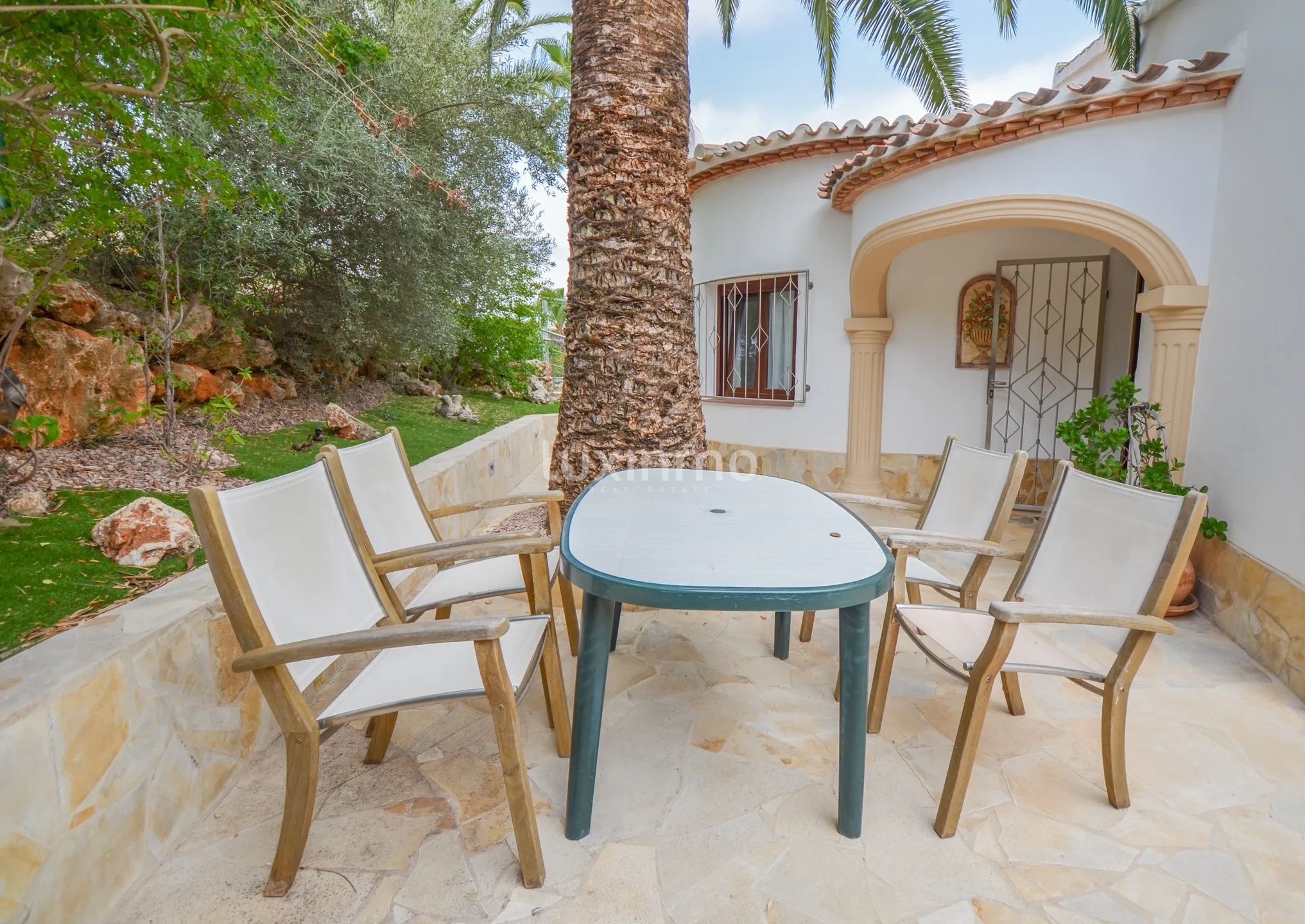 Till salu charmigt hus med öppen utsikt i Denia — photo 22