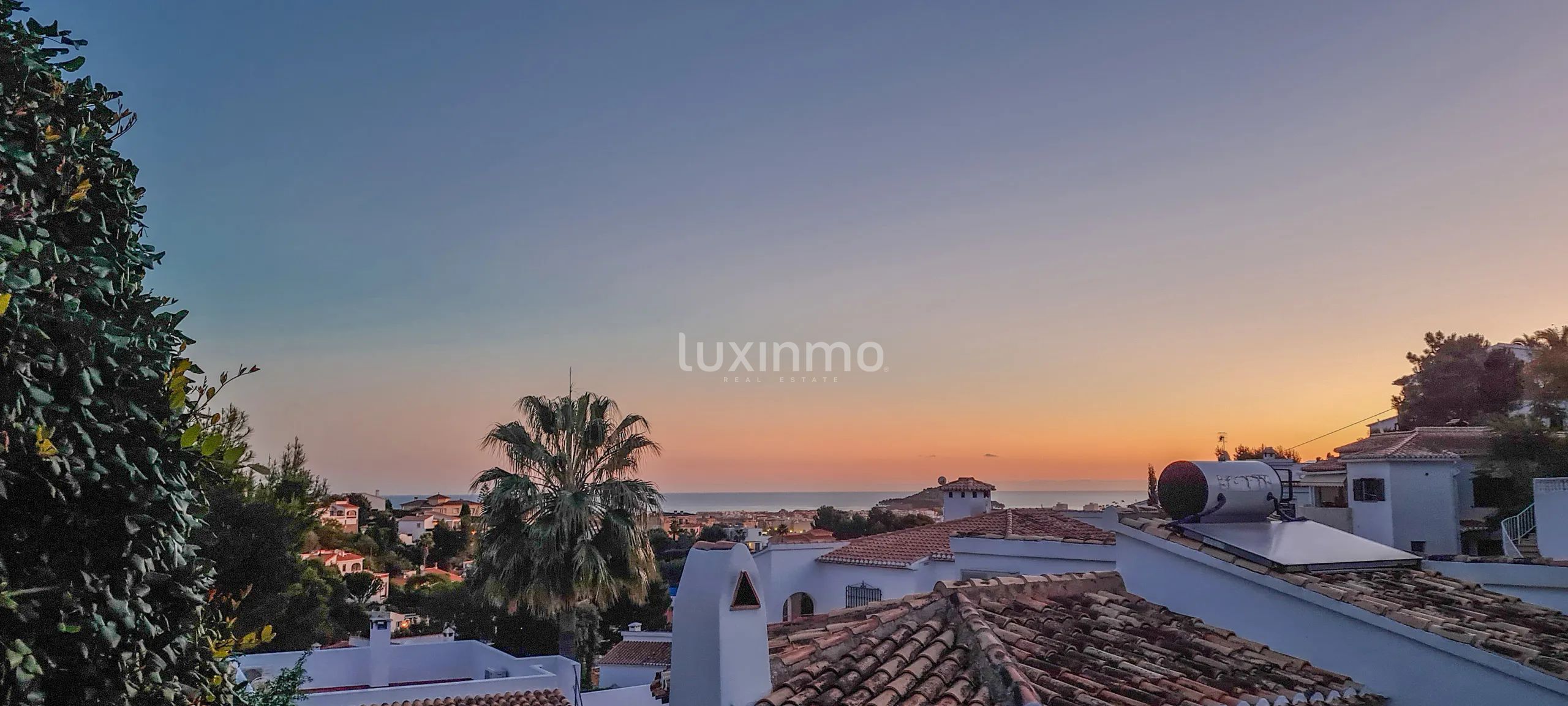 Till salu charmigt hus med öppen utsikt i Denia — photo 9