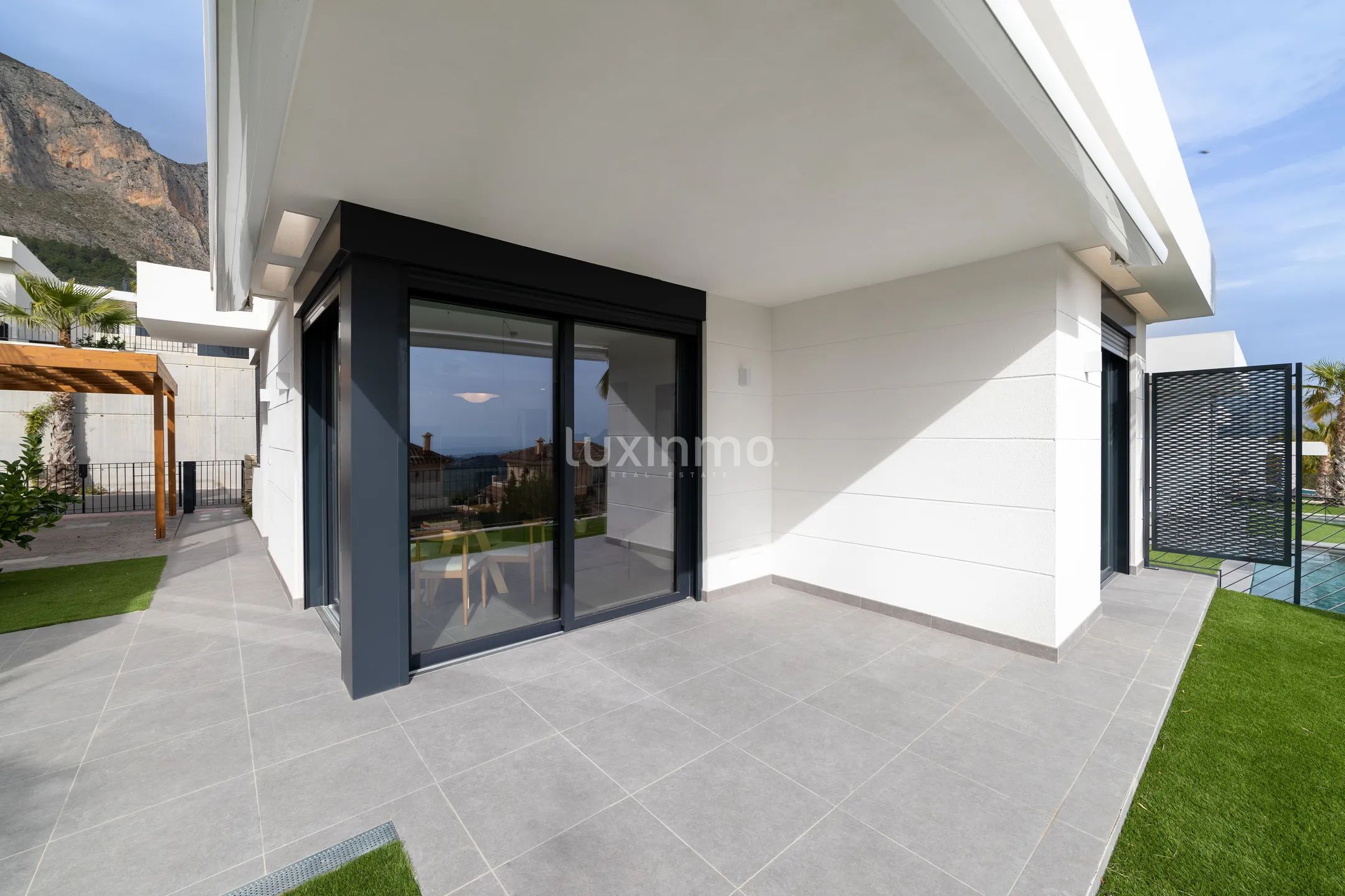 Vrijstaande villa in nieuwe urbanisatie in rustige wijk van Polop — photo 3