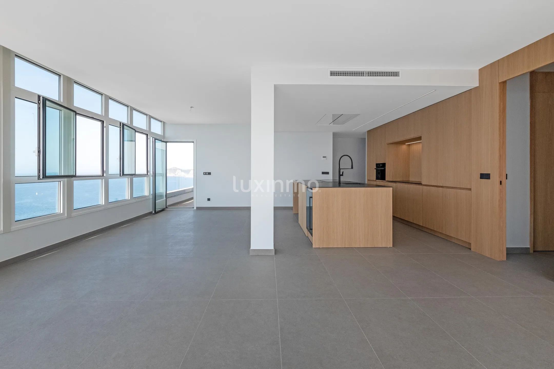 Uniek gerenoveerd luxe penthouse aan het Levante strand — photo 19